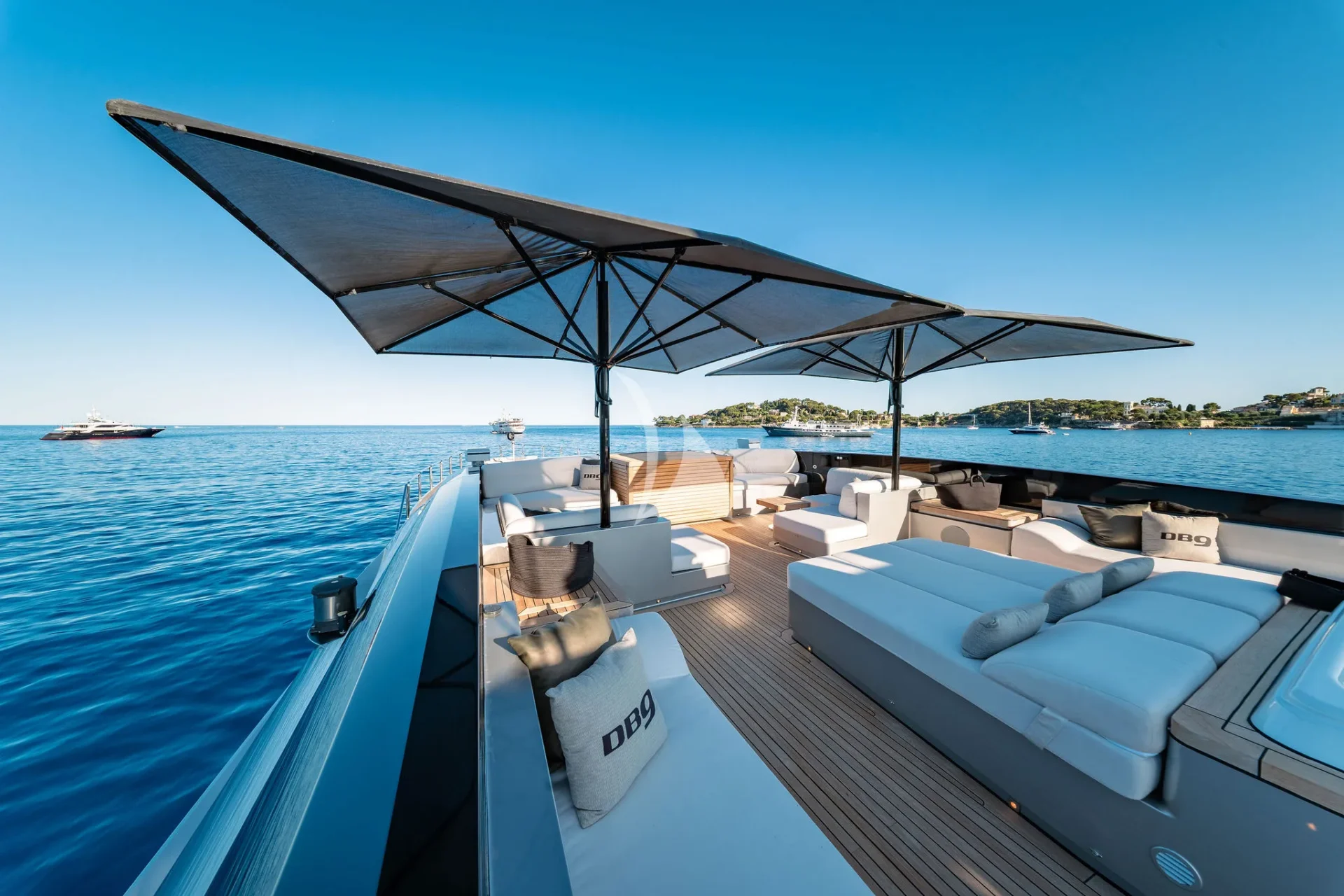 DB9 Charter Yacht