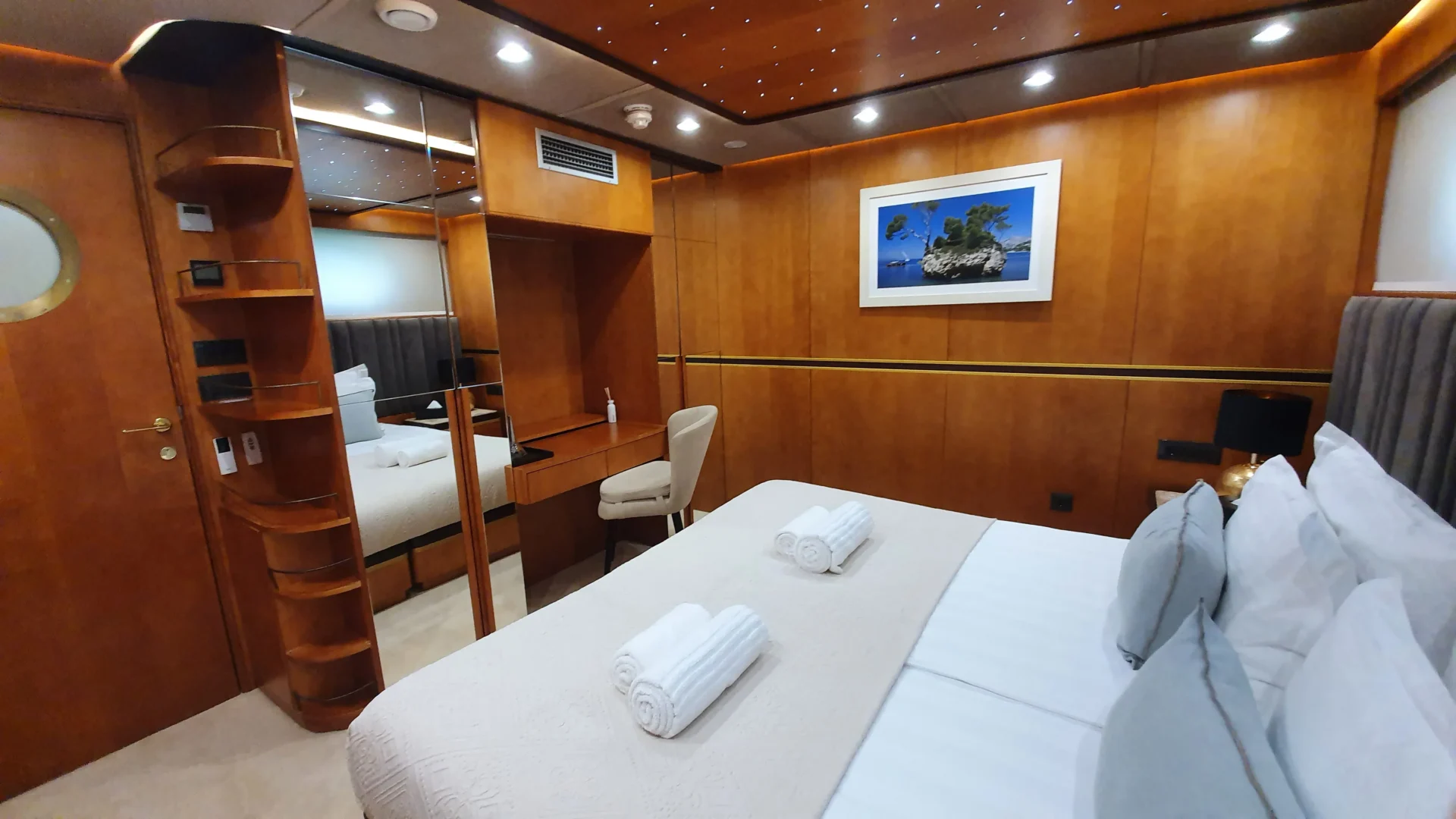 Life is Good Charter Yacht