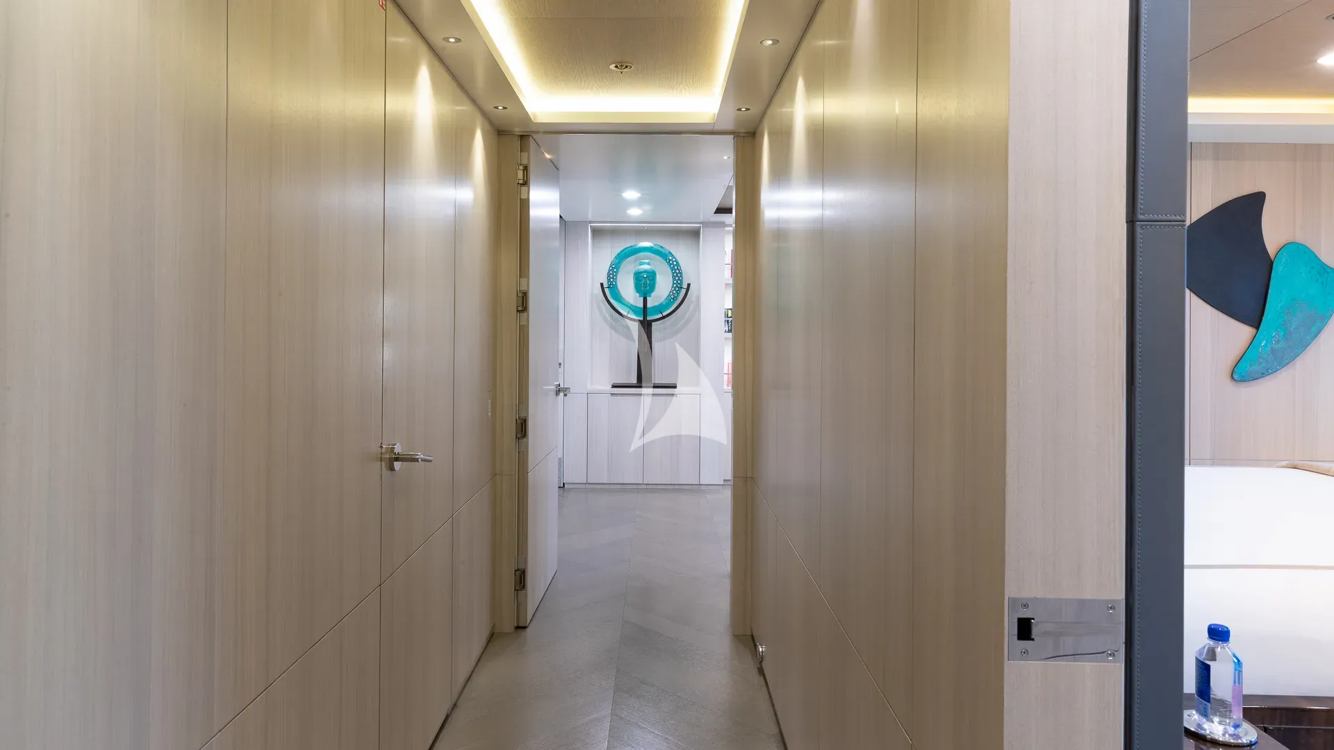 REVERIE Charter Yacht