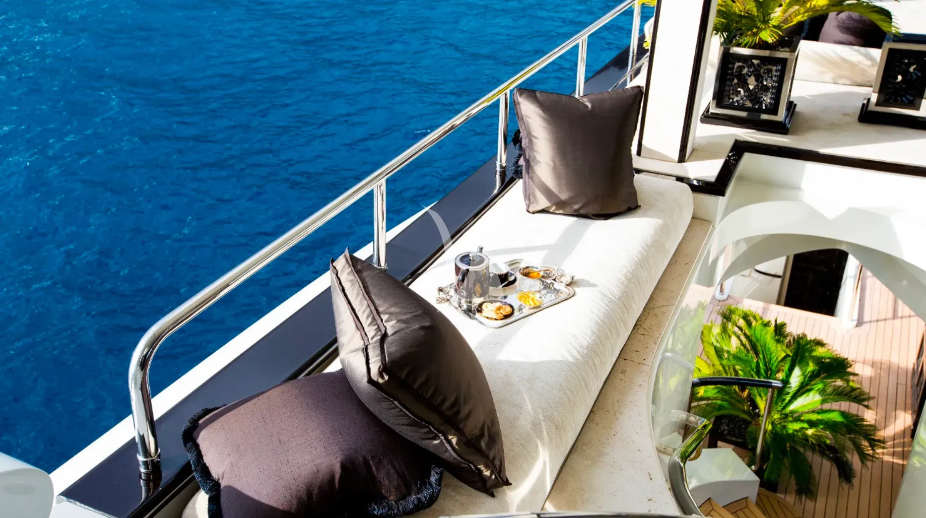 LIONESS V Charter Yacht