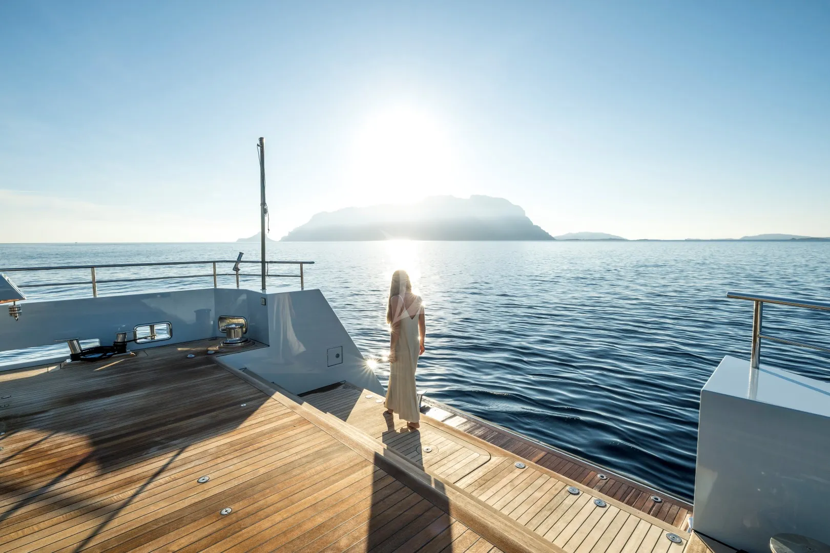 CALADAN Charter Yacht