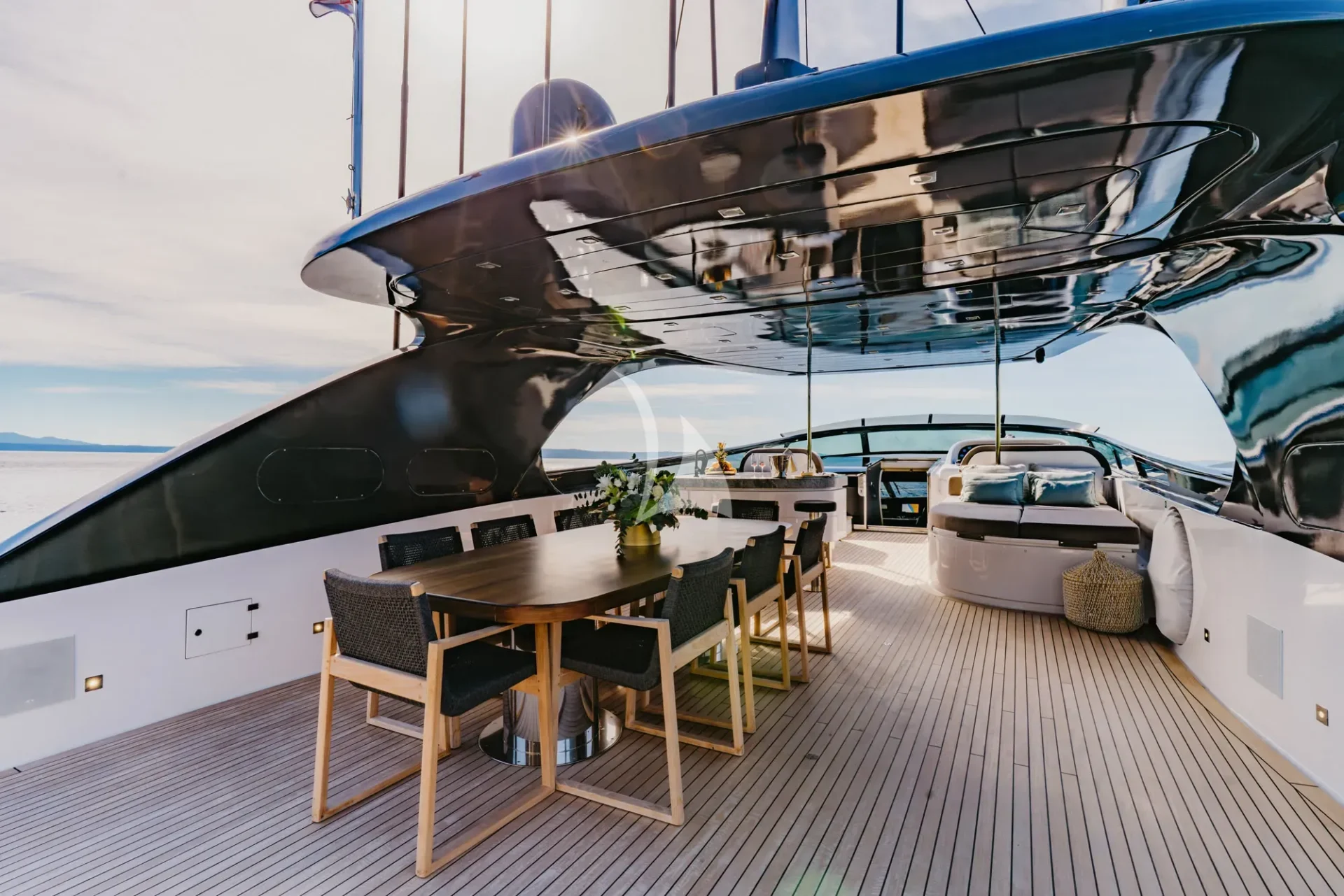Cynthia Charter Yacht