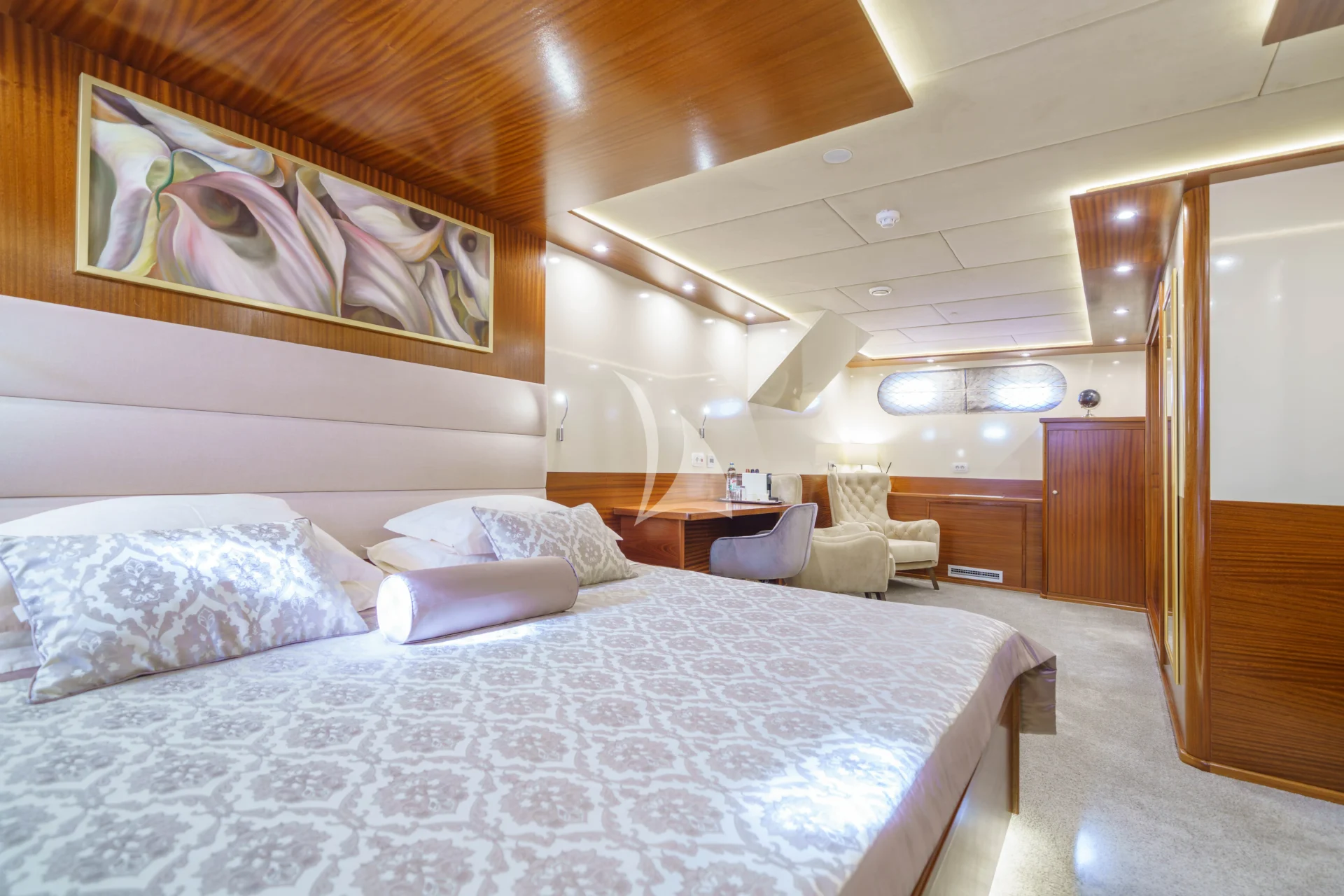SON DE MAR Charter Yacht