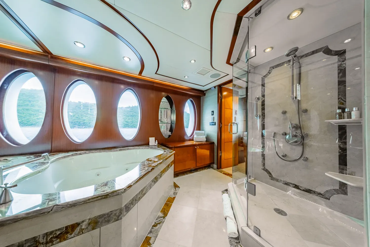 Just Enough Charter Yacht