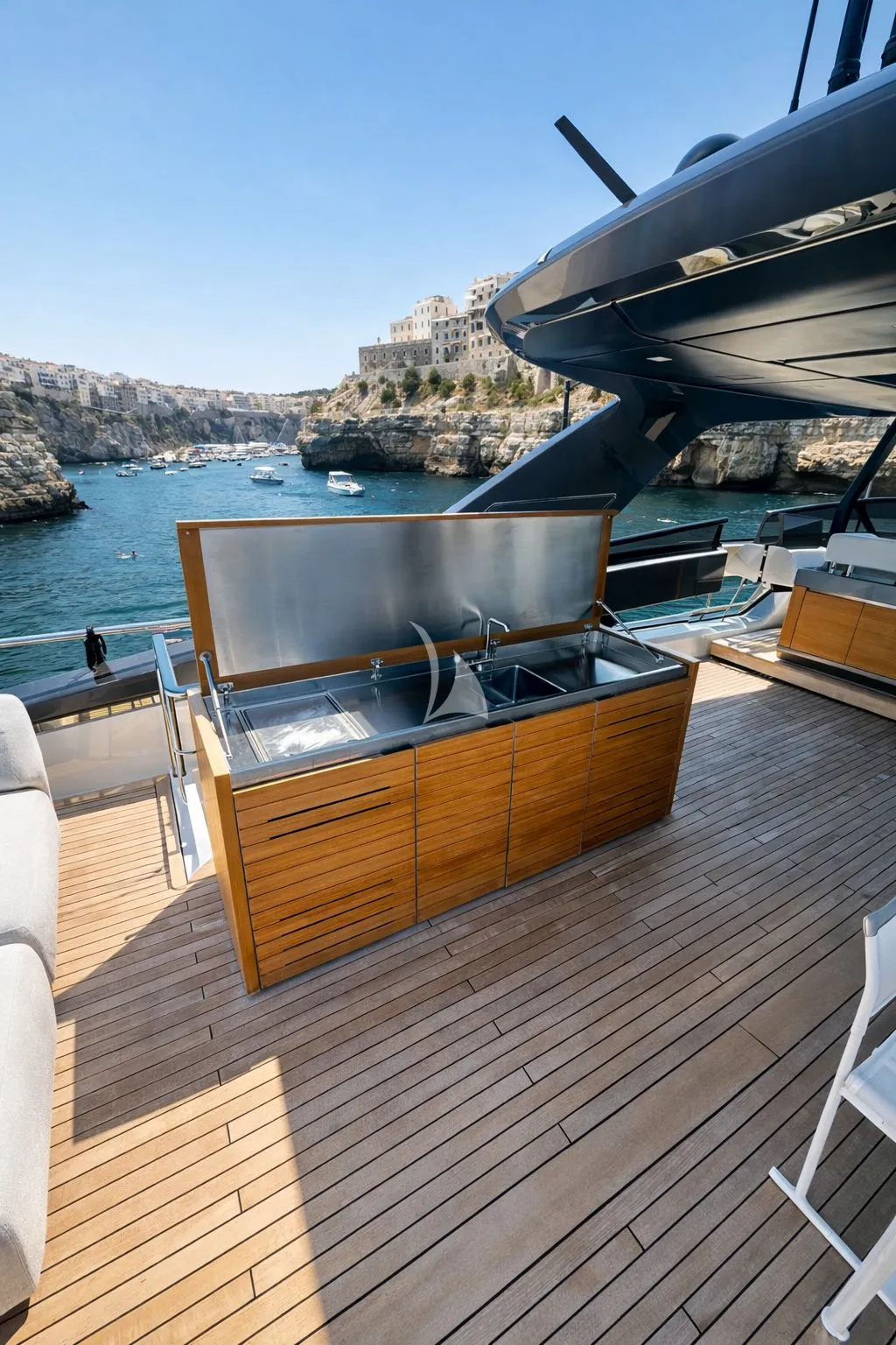 SAAM II Charter Yacht