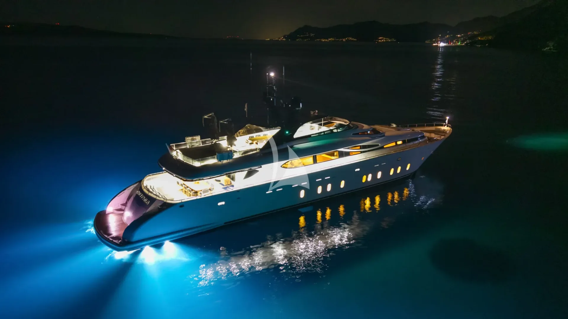 Cynthia Charter Yacht