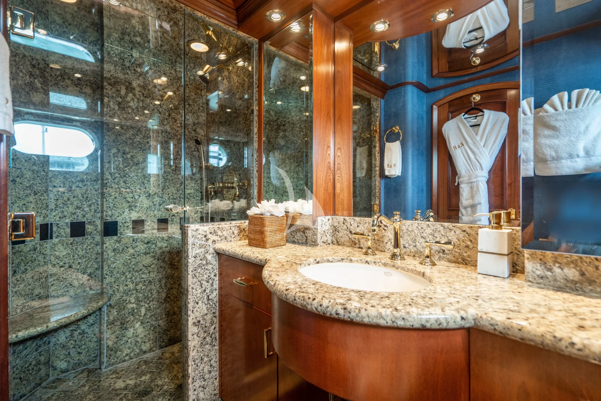 RISK & REWARD Charter Yacht