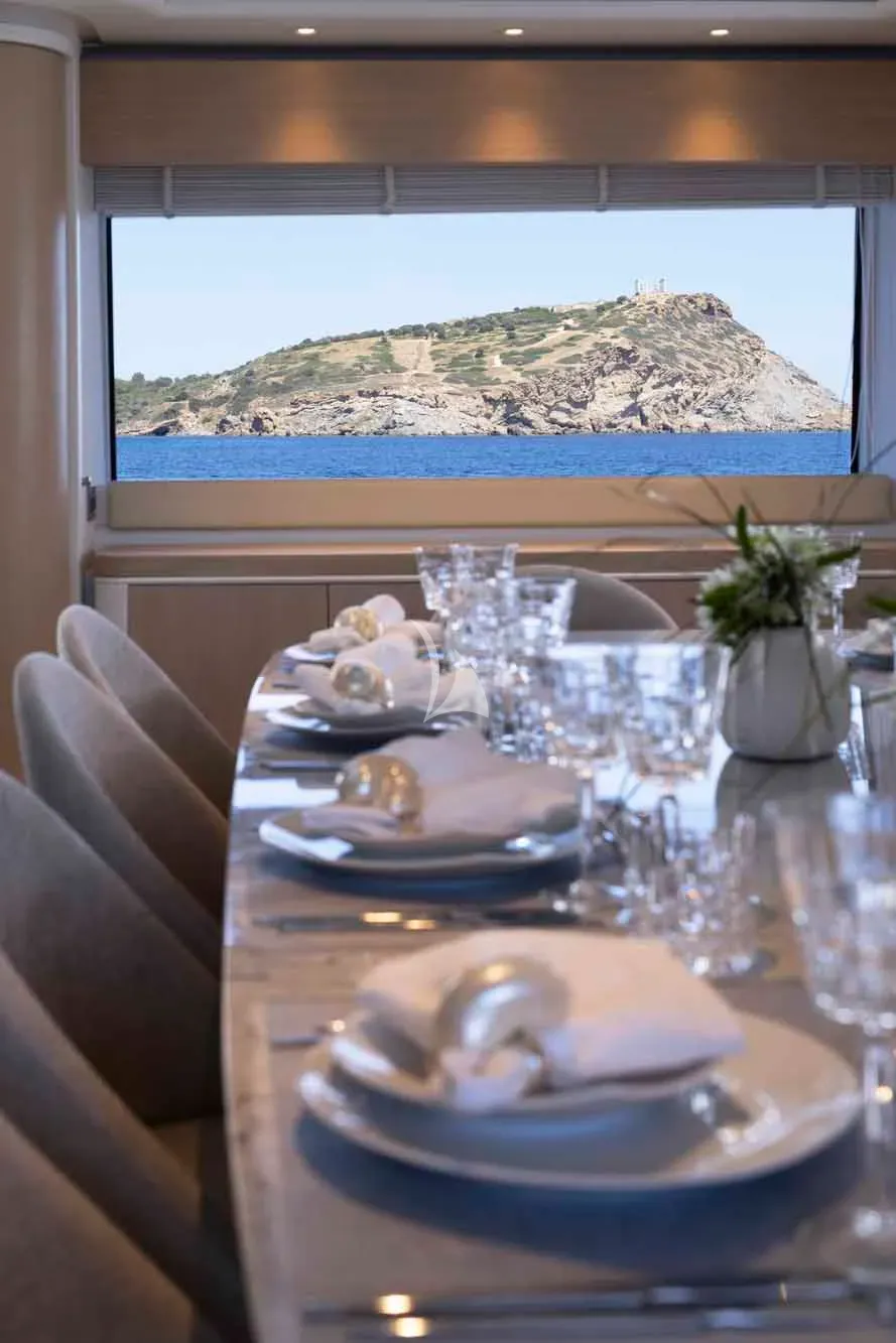 PARADISE Charter Yacht