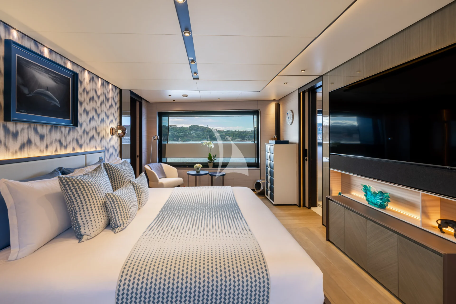 SUI GENERIS Charter Yacht
