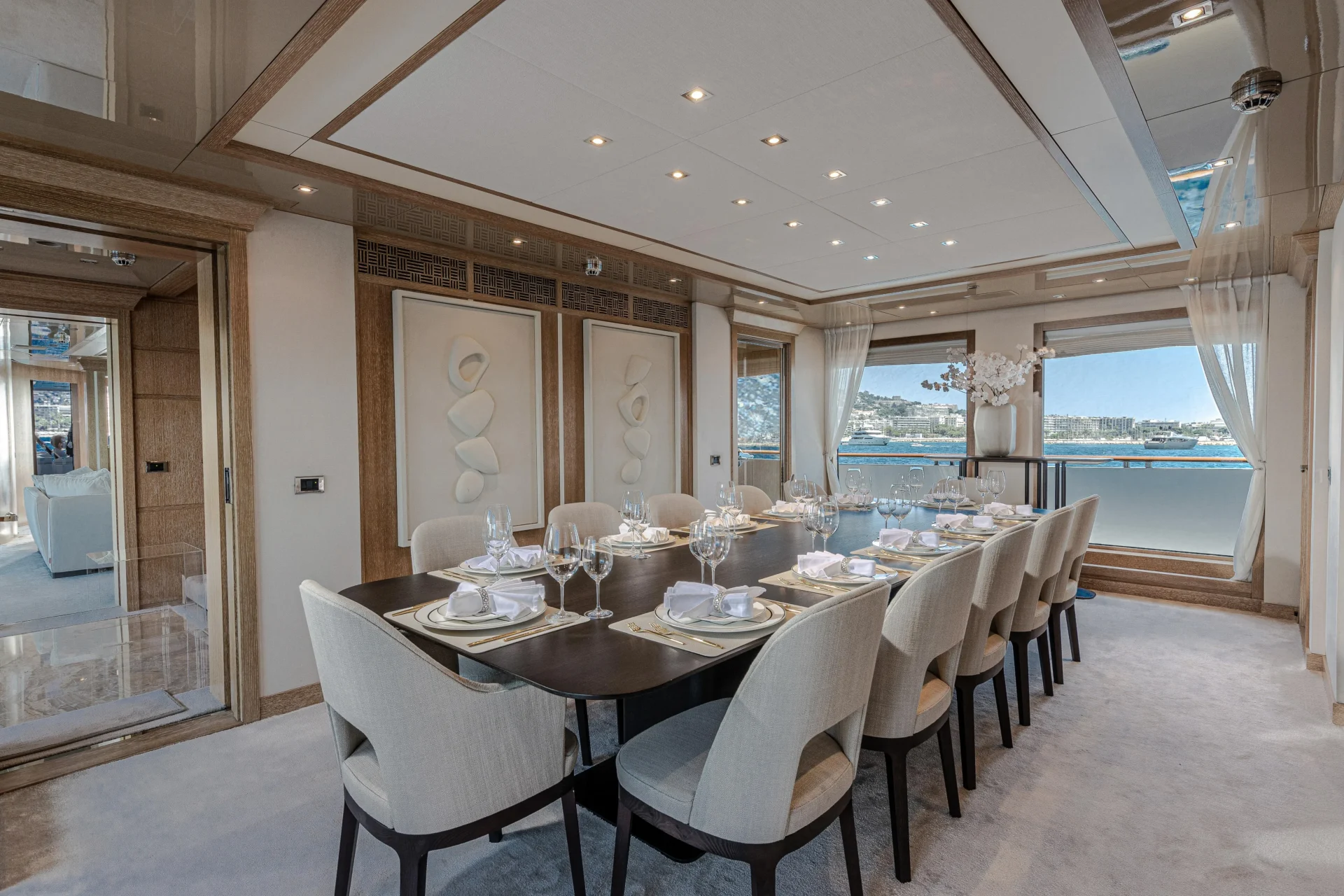 FRIENDSHIP Charter Yacht