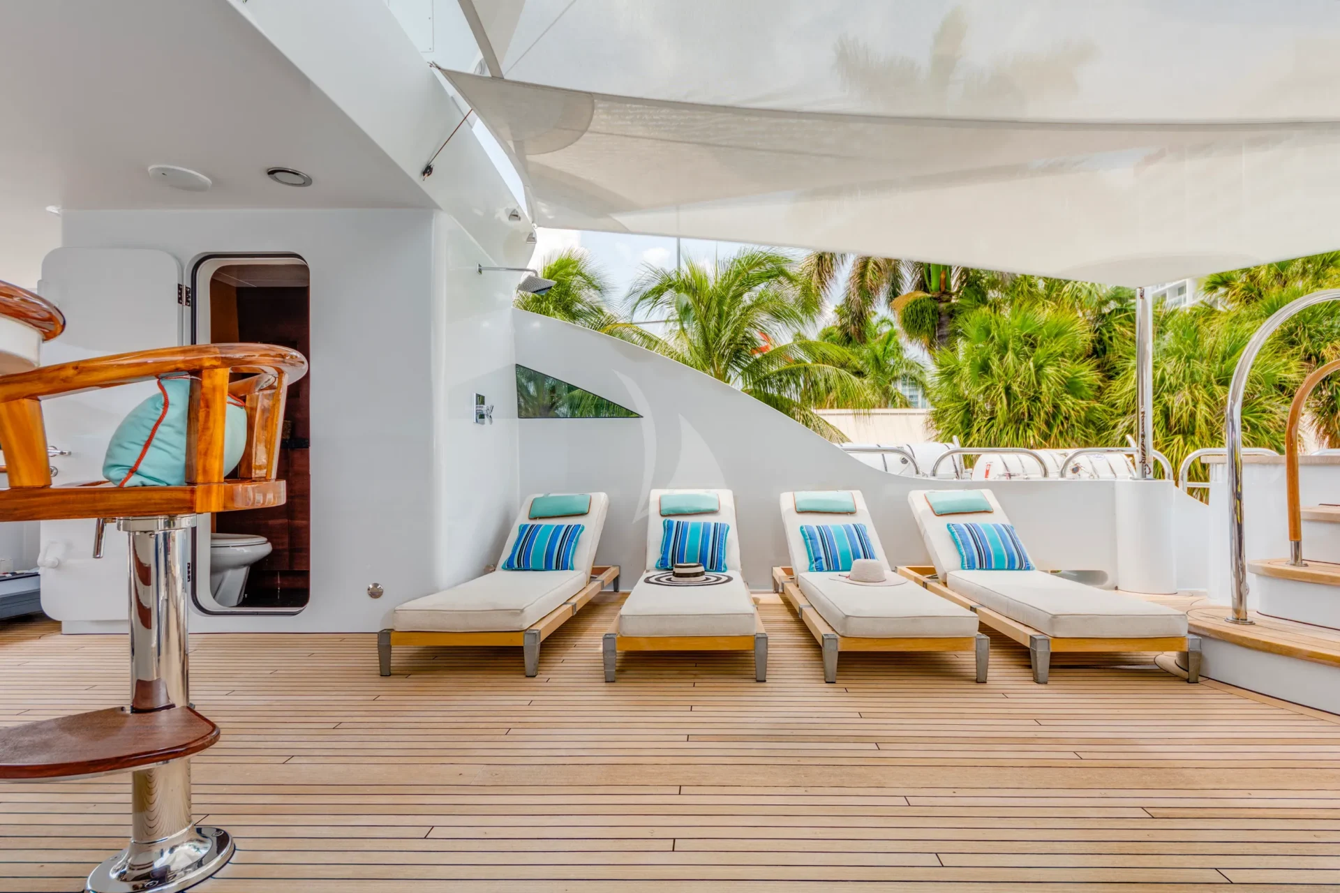 ASPEN ALTERNATIVE Charter Yacht