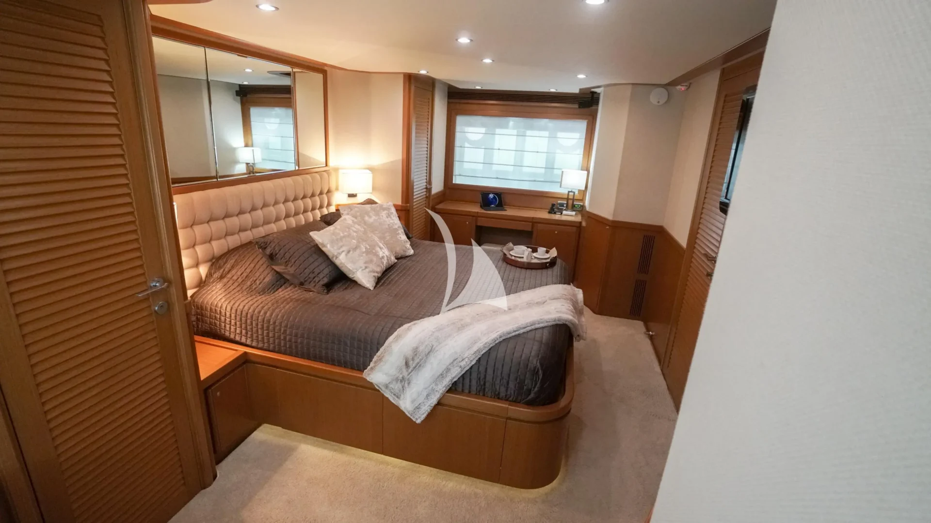NOMADA Charter Yacht