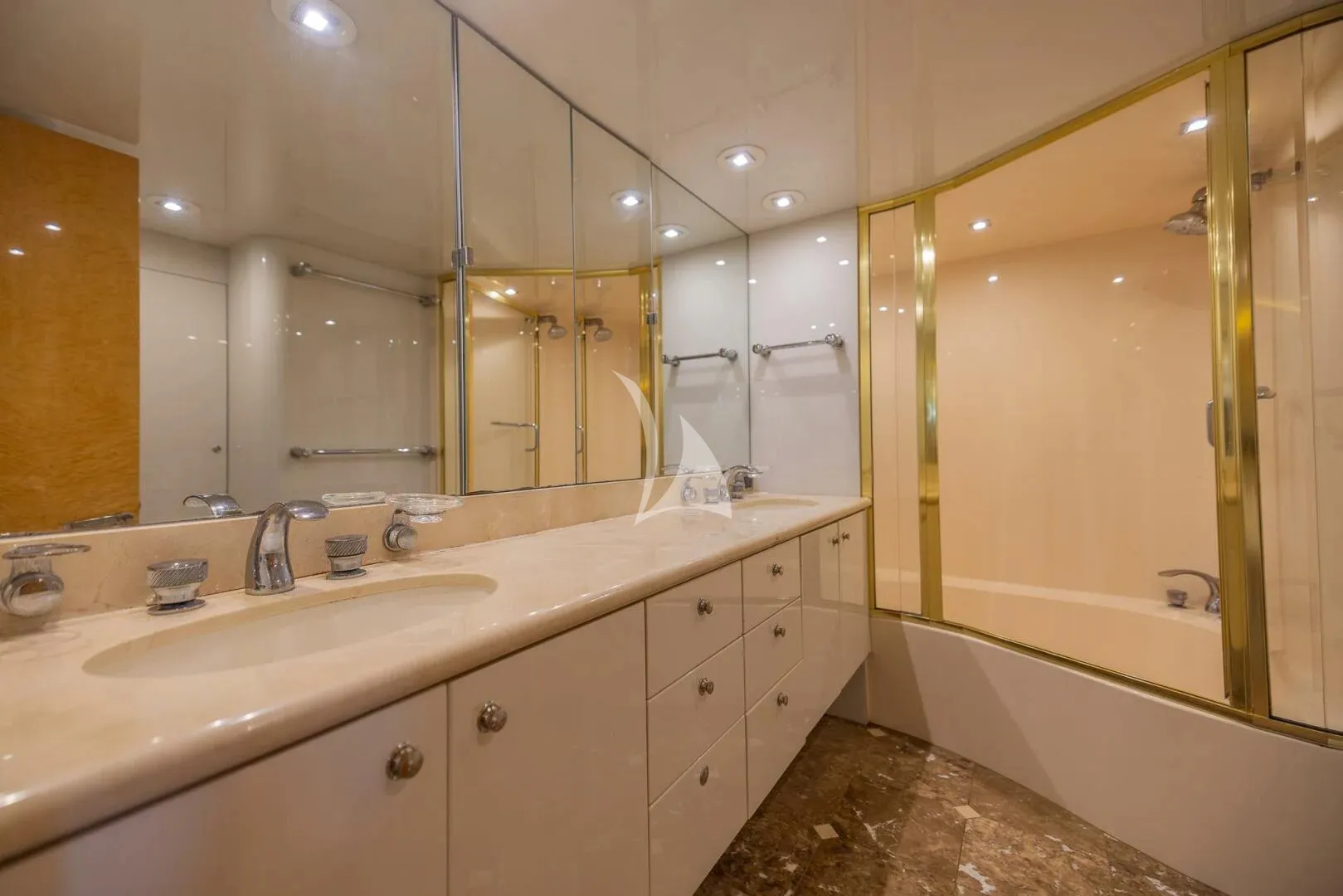 Afforded Leisure Charter Yacht