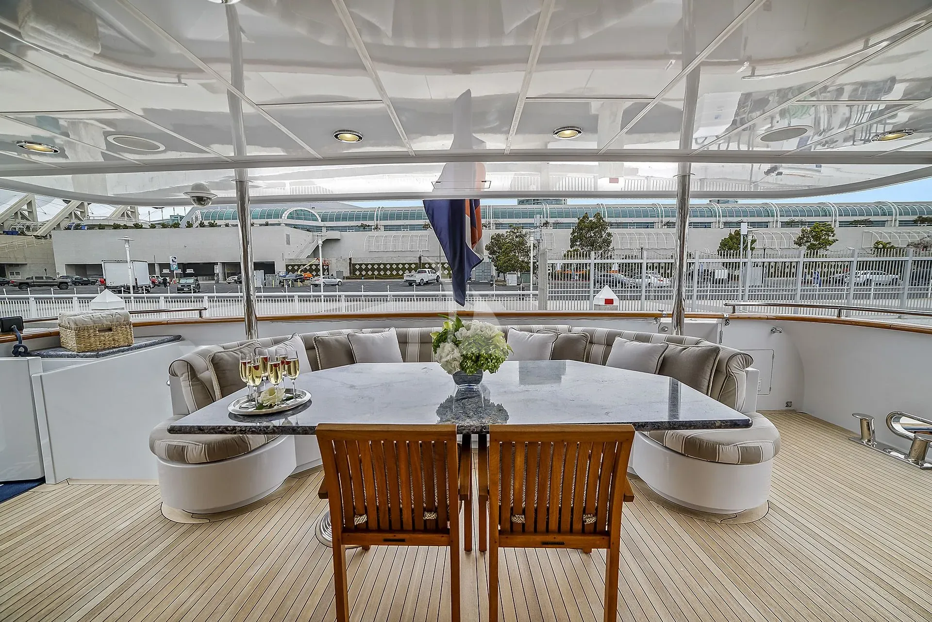 ARTEMIS Charter Yacht