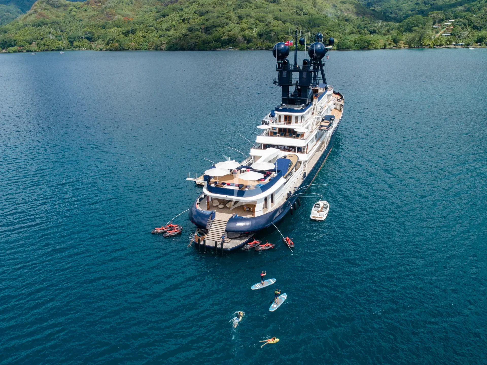 ARCTIC Charter Yacht