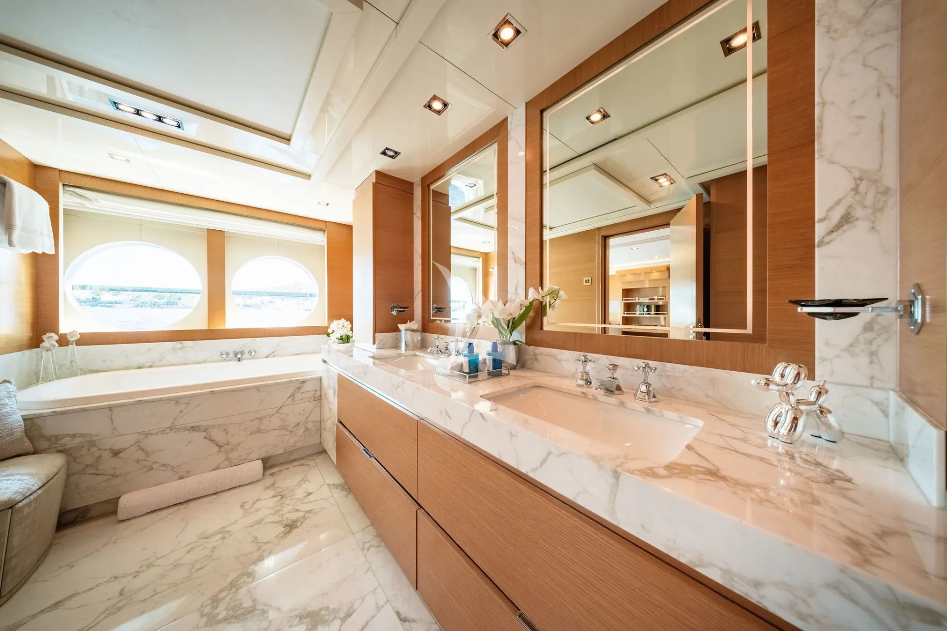 DB9 Charter Yacht