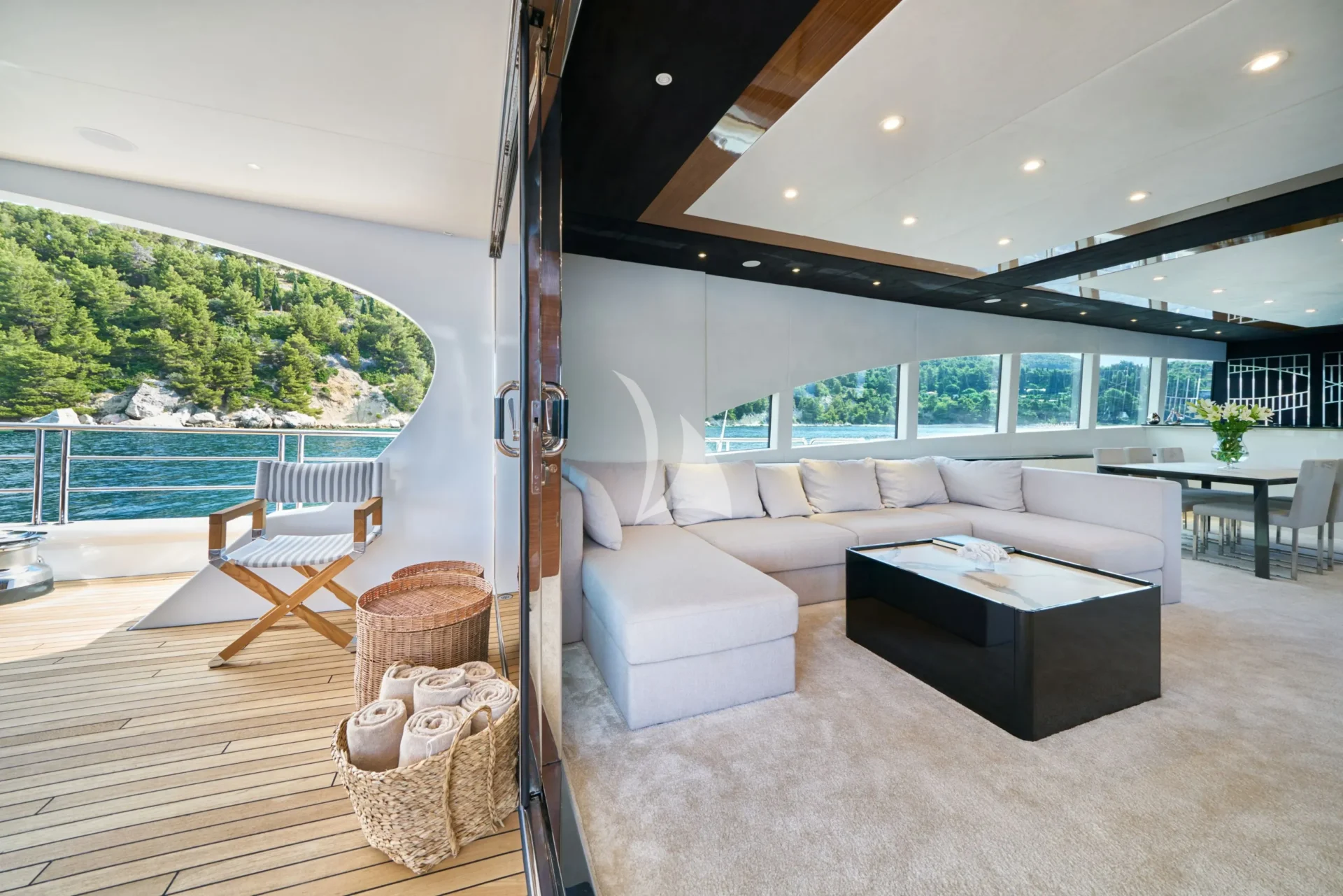 ACAPELLA Charter Yacht
