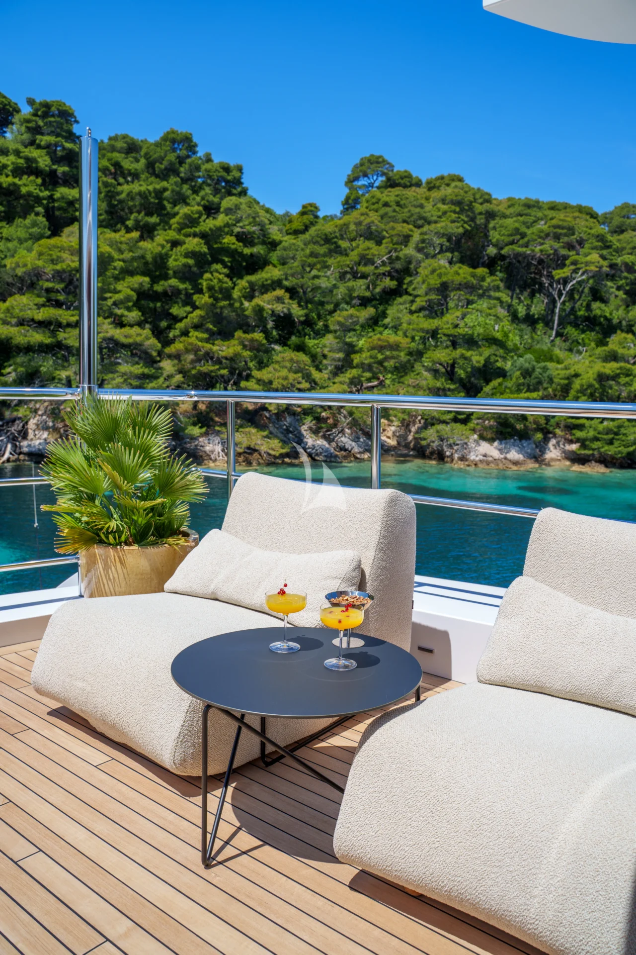 Renata Charter Yacht