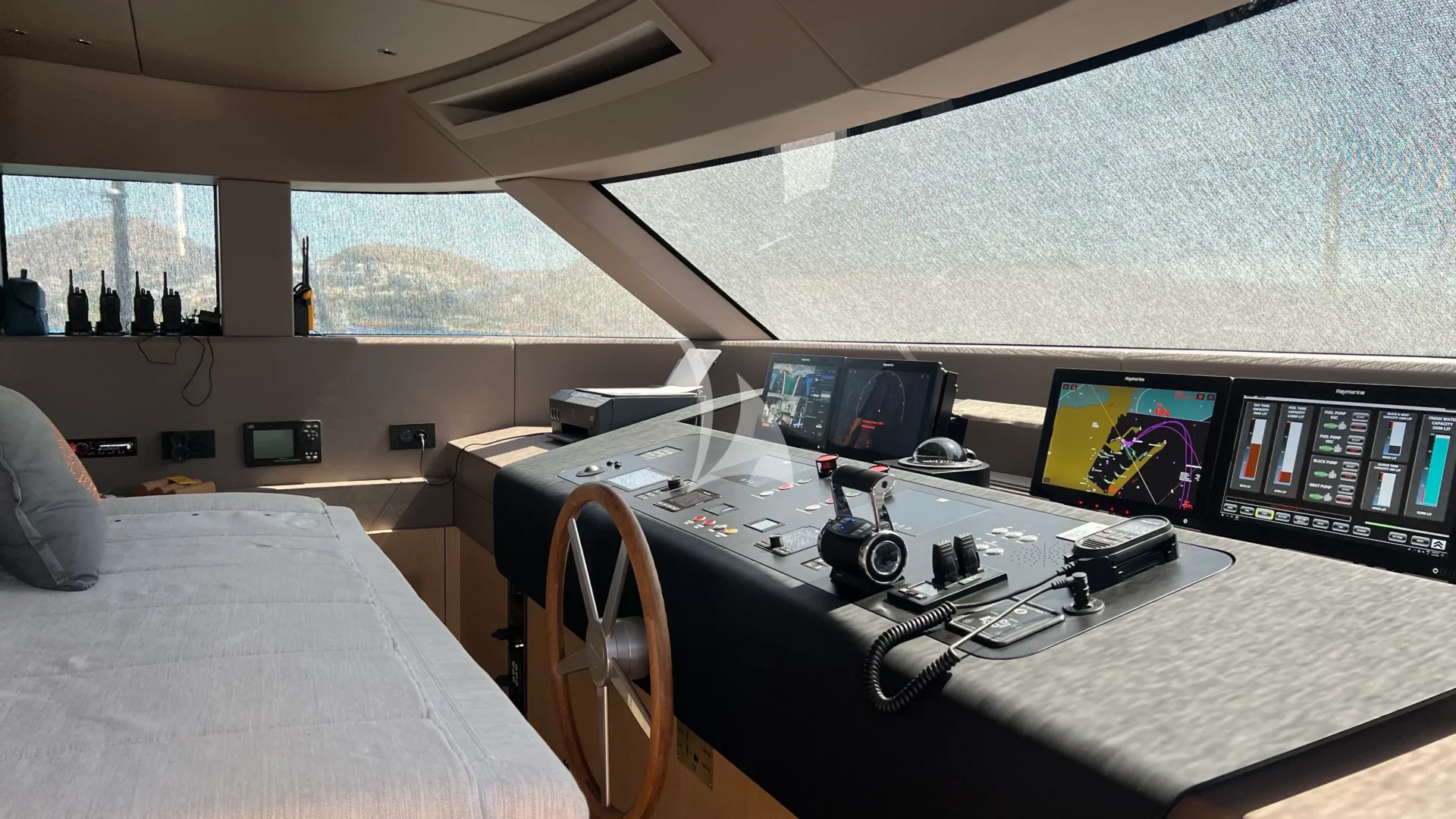 FLORI Charter Yacht