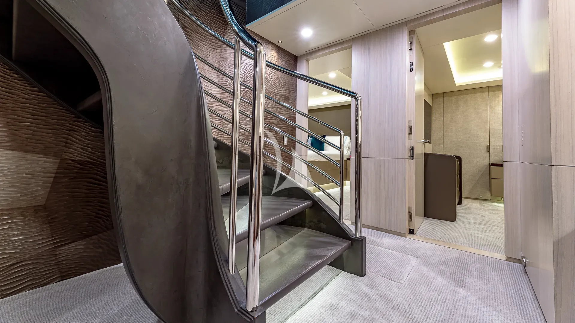 REVERIE Charter Yacht