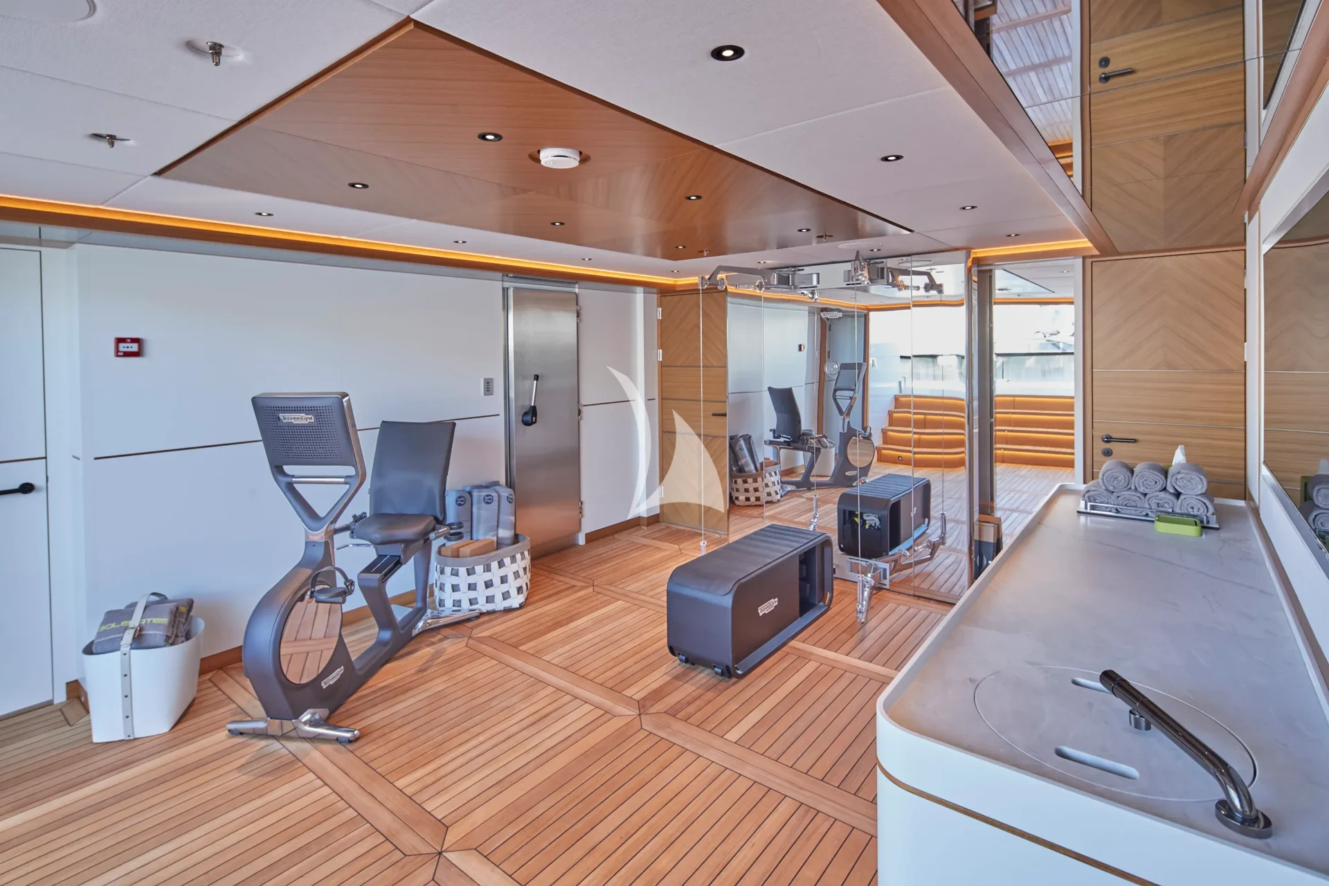 Solemates Charter Yacht
