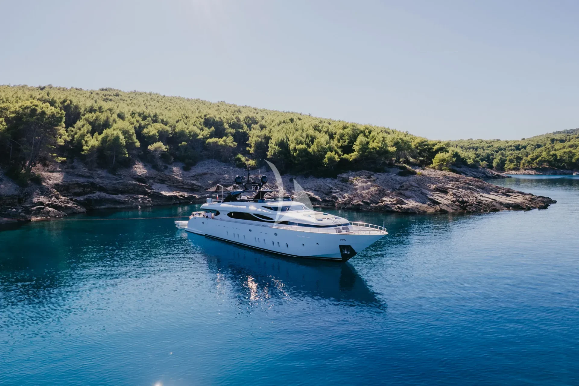 Cynthia Charter Yacht