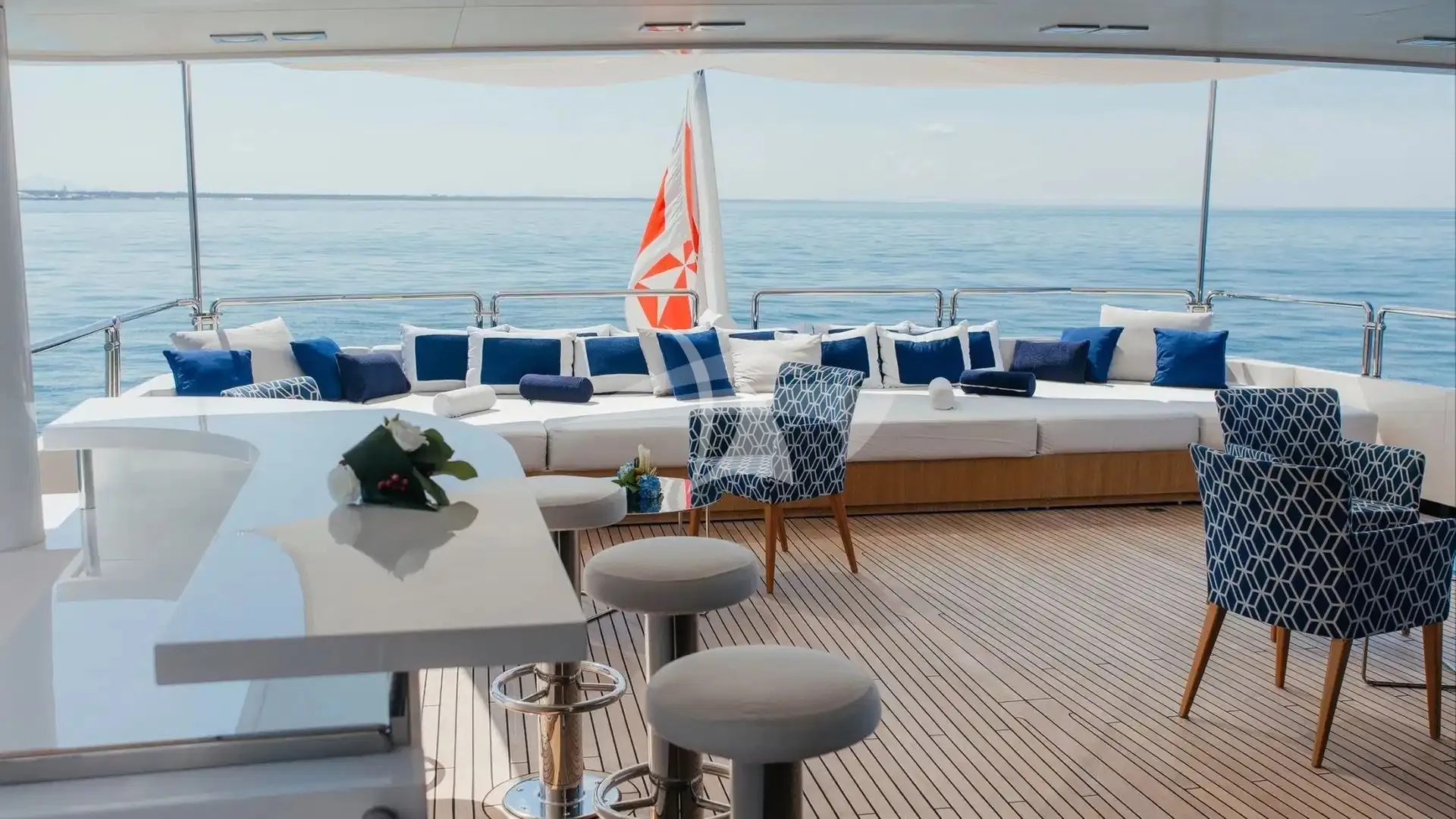 LADY IN BLUE Charter Yacht