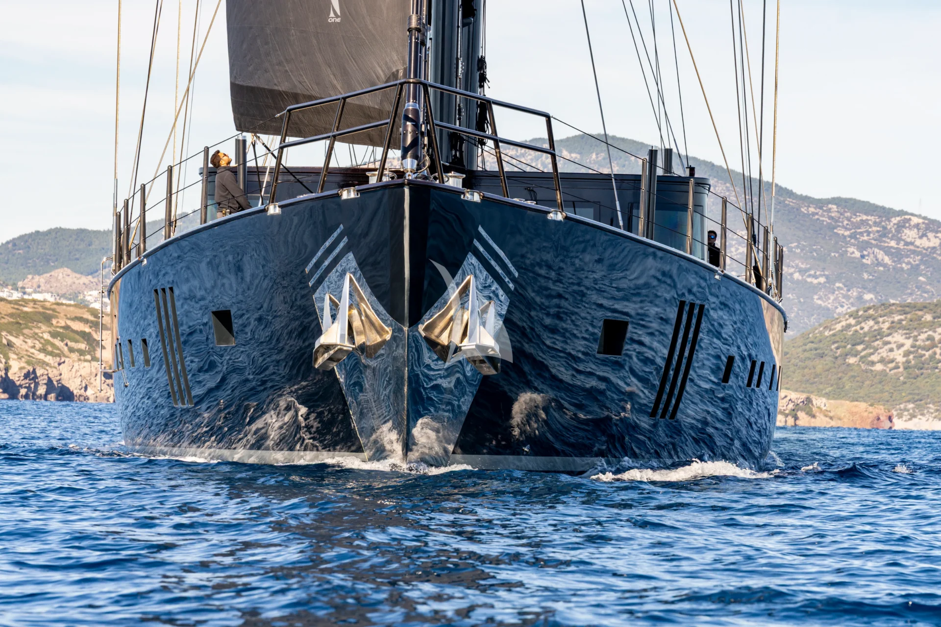 SEVEN Charter Yacht