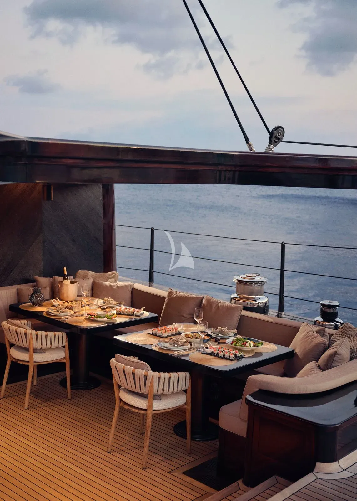 SEVEN Charter Yacht