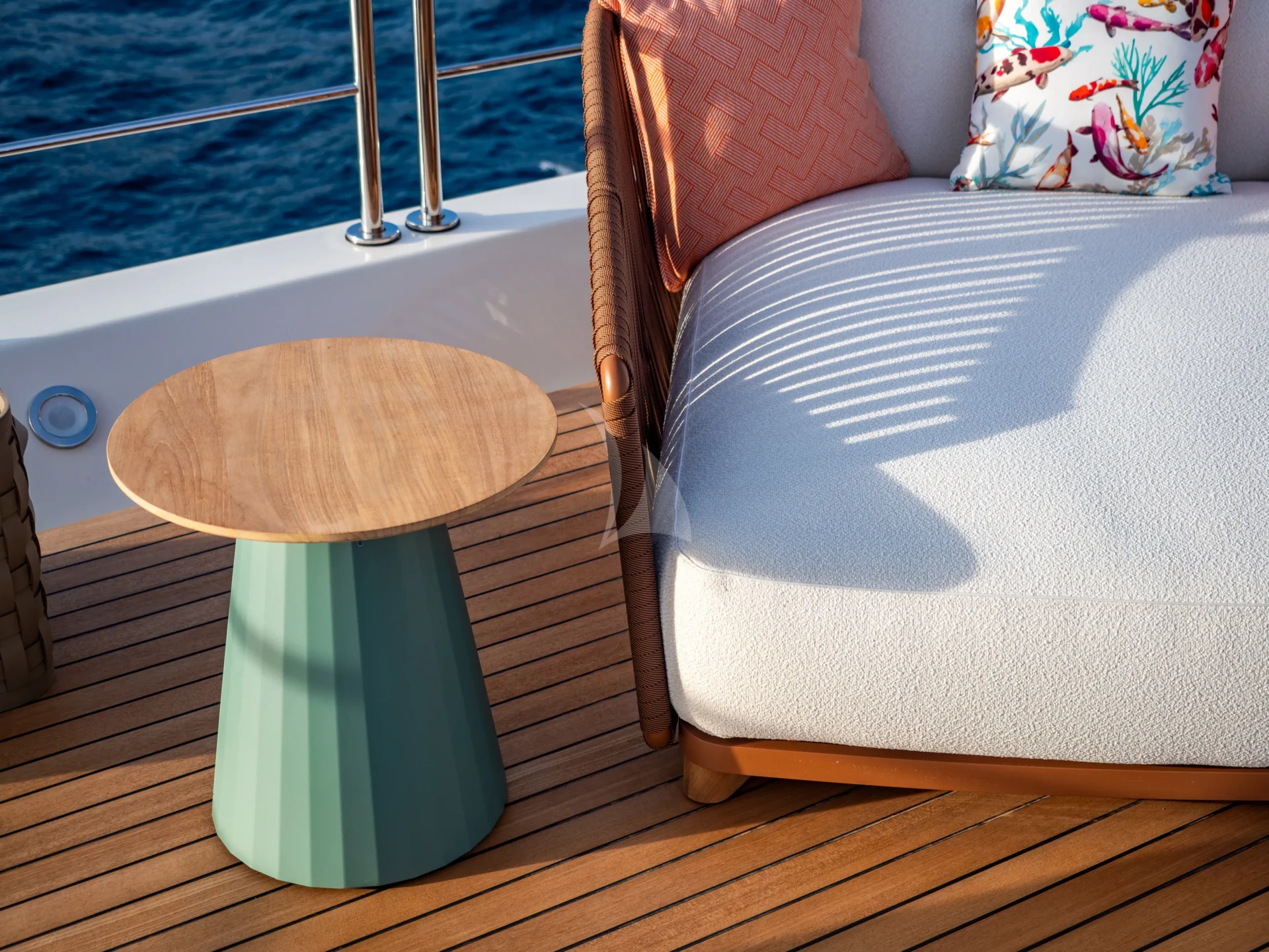 HANA Charter Yacht