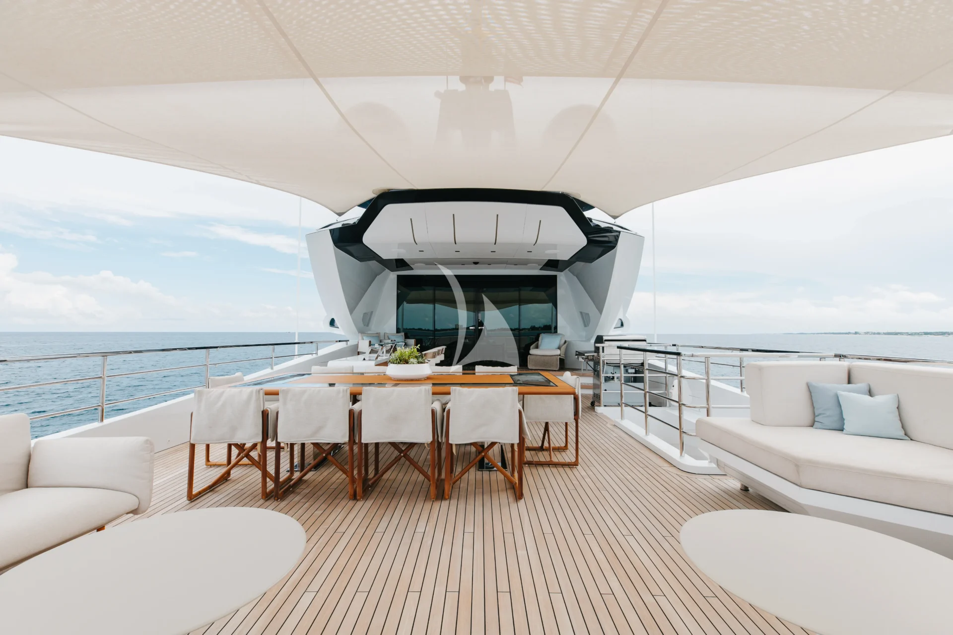 VELOCITY Charter Yacht