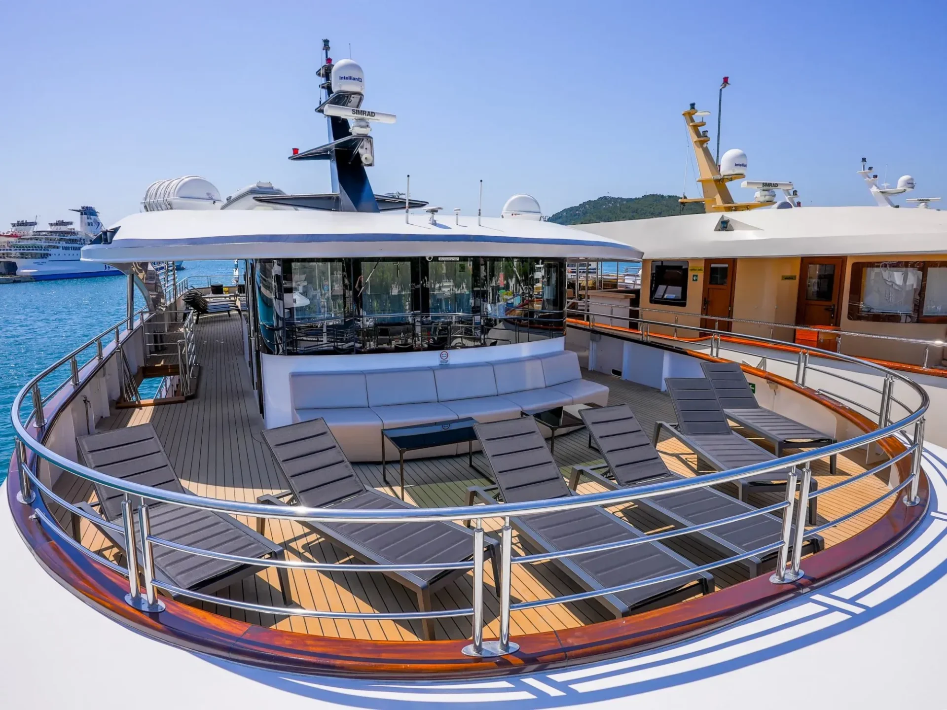 NERA EXCELLENCE Charter Yacht