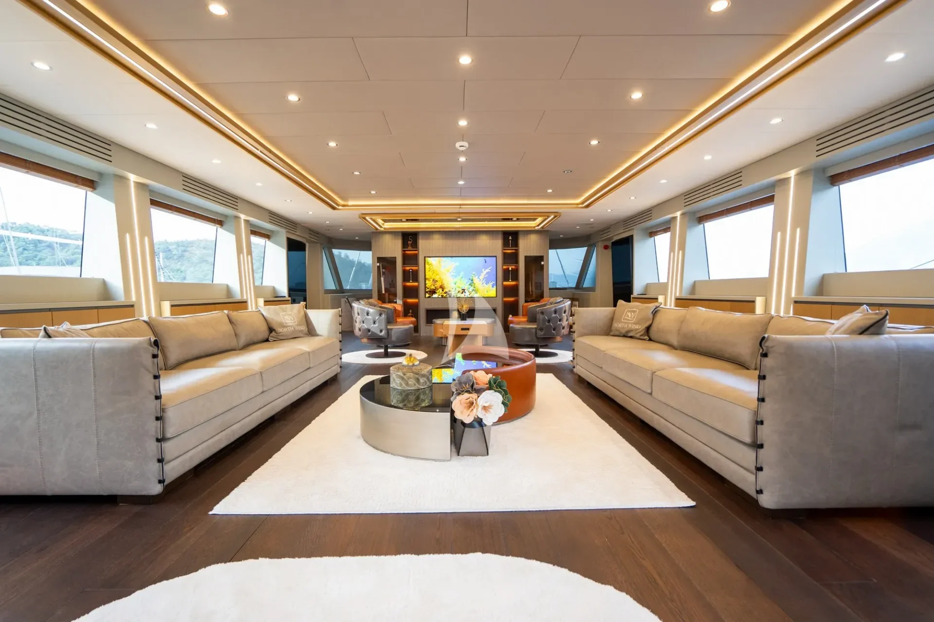 North Wind Charter Yacht