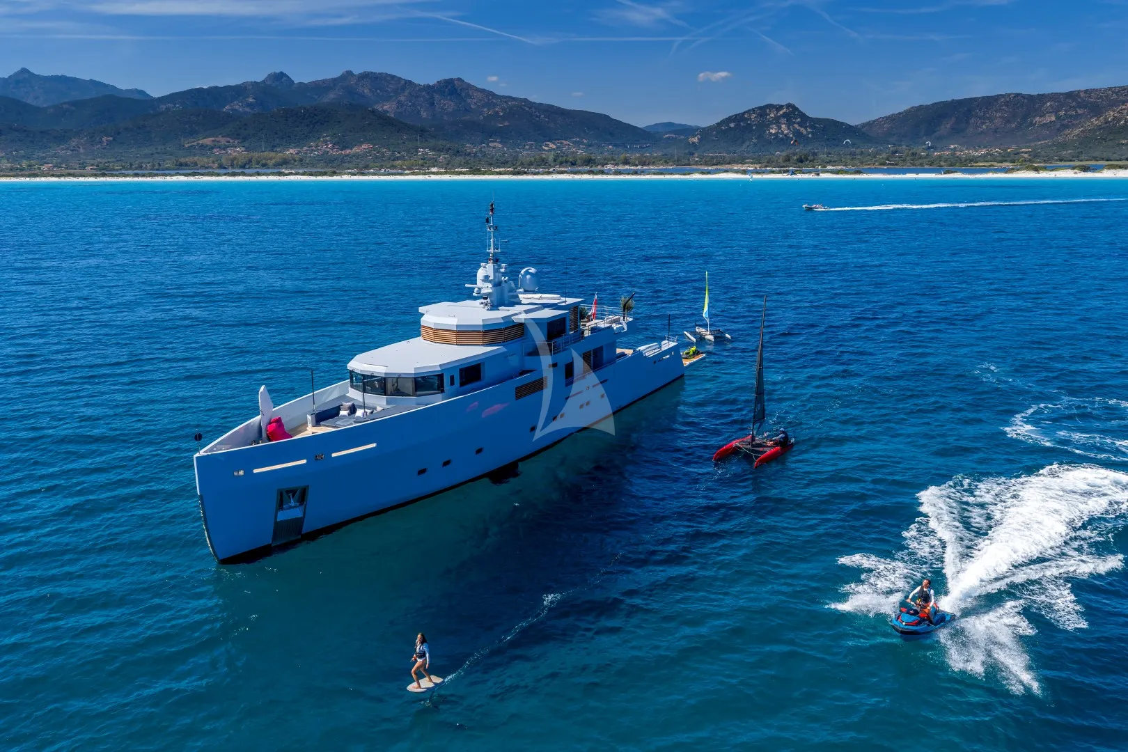CALADAN Charter Yacht