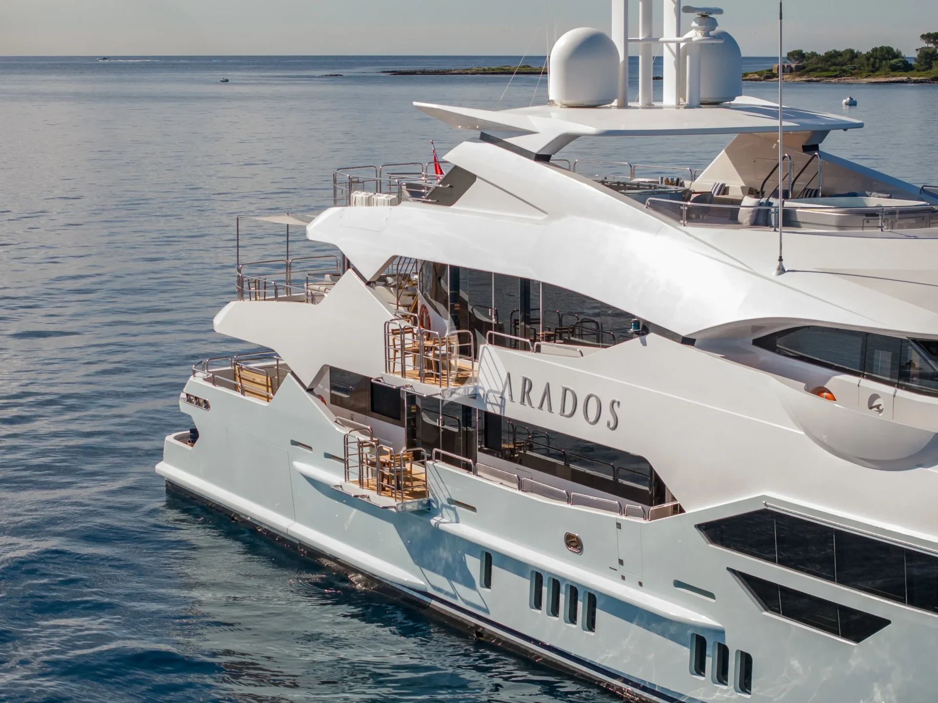 ARADOS Charter Yacht