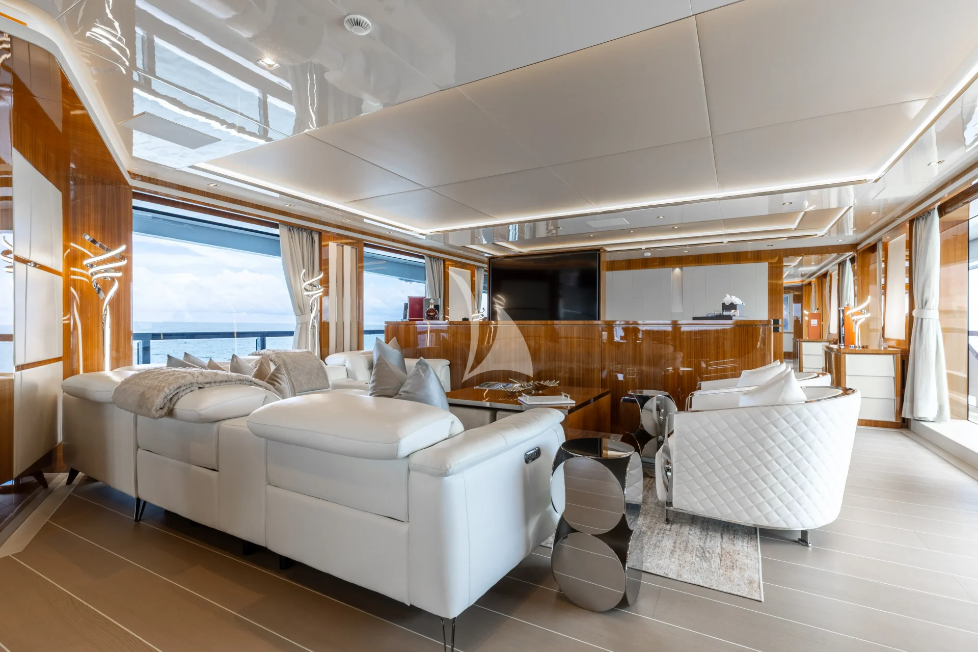 VELOCITY Charter Yacht