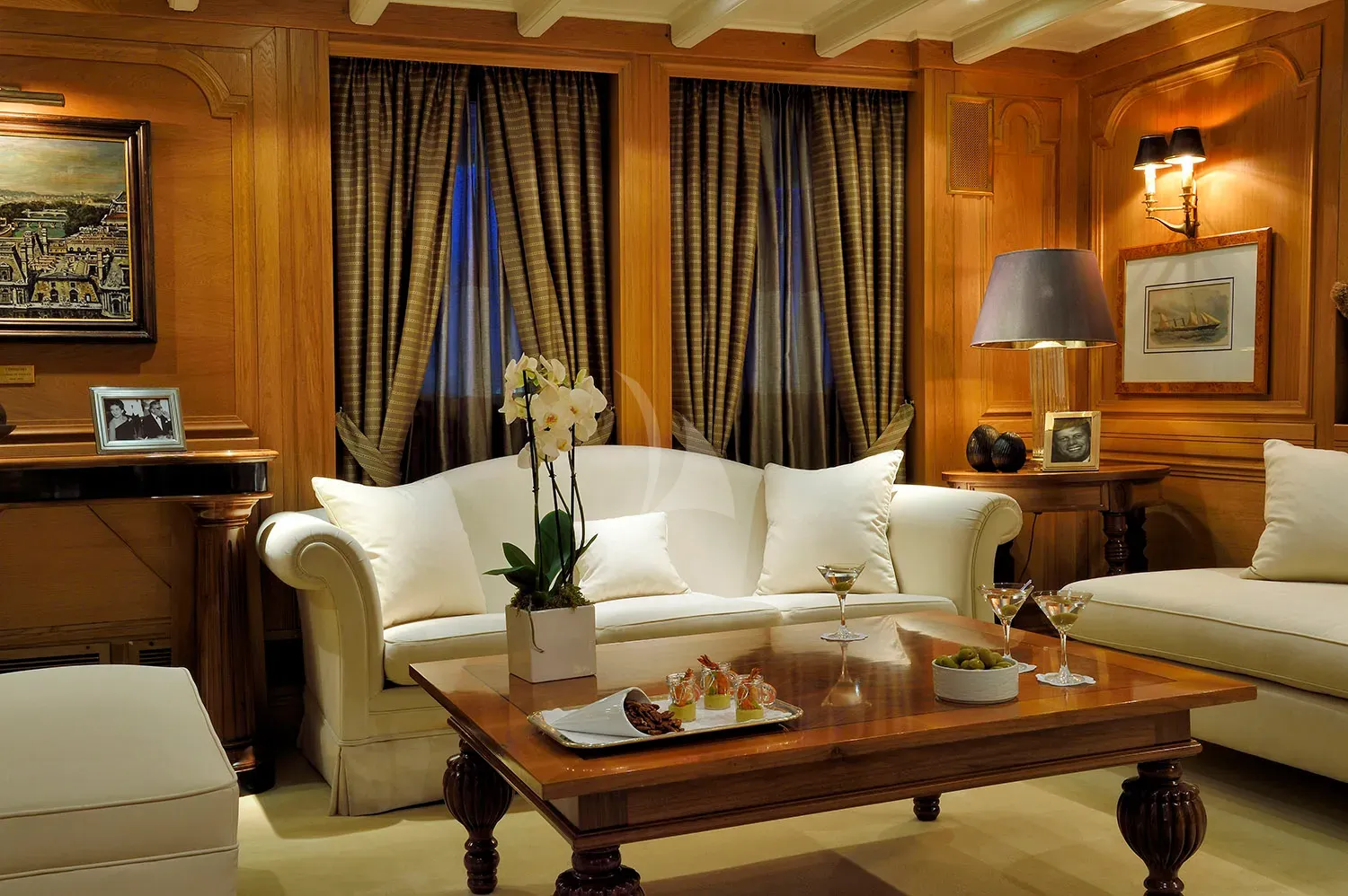 CHRISTINA O Charter Yacht