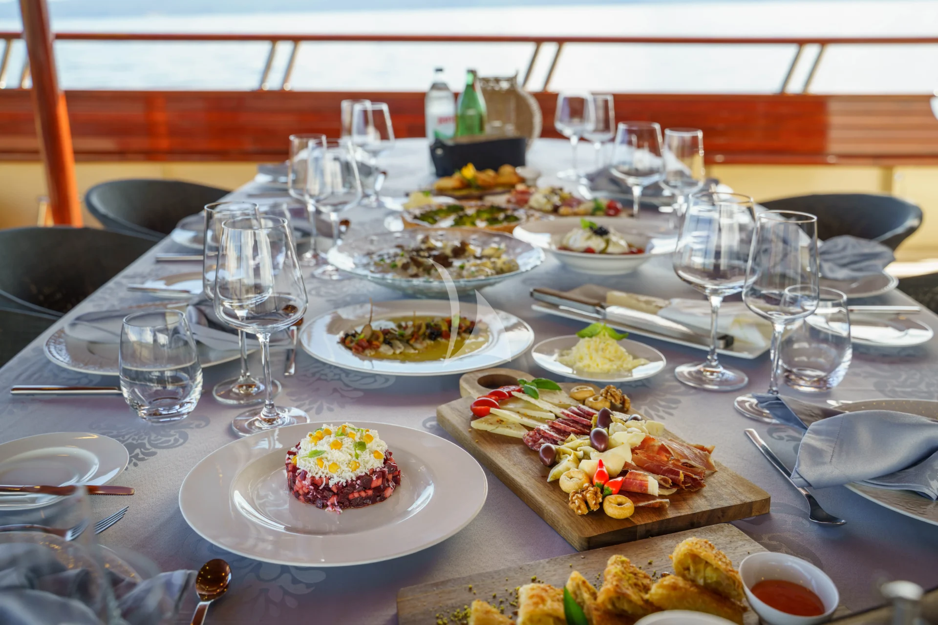 SON DE MAR Charter Yacht