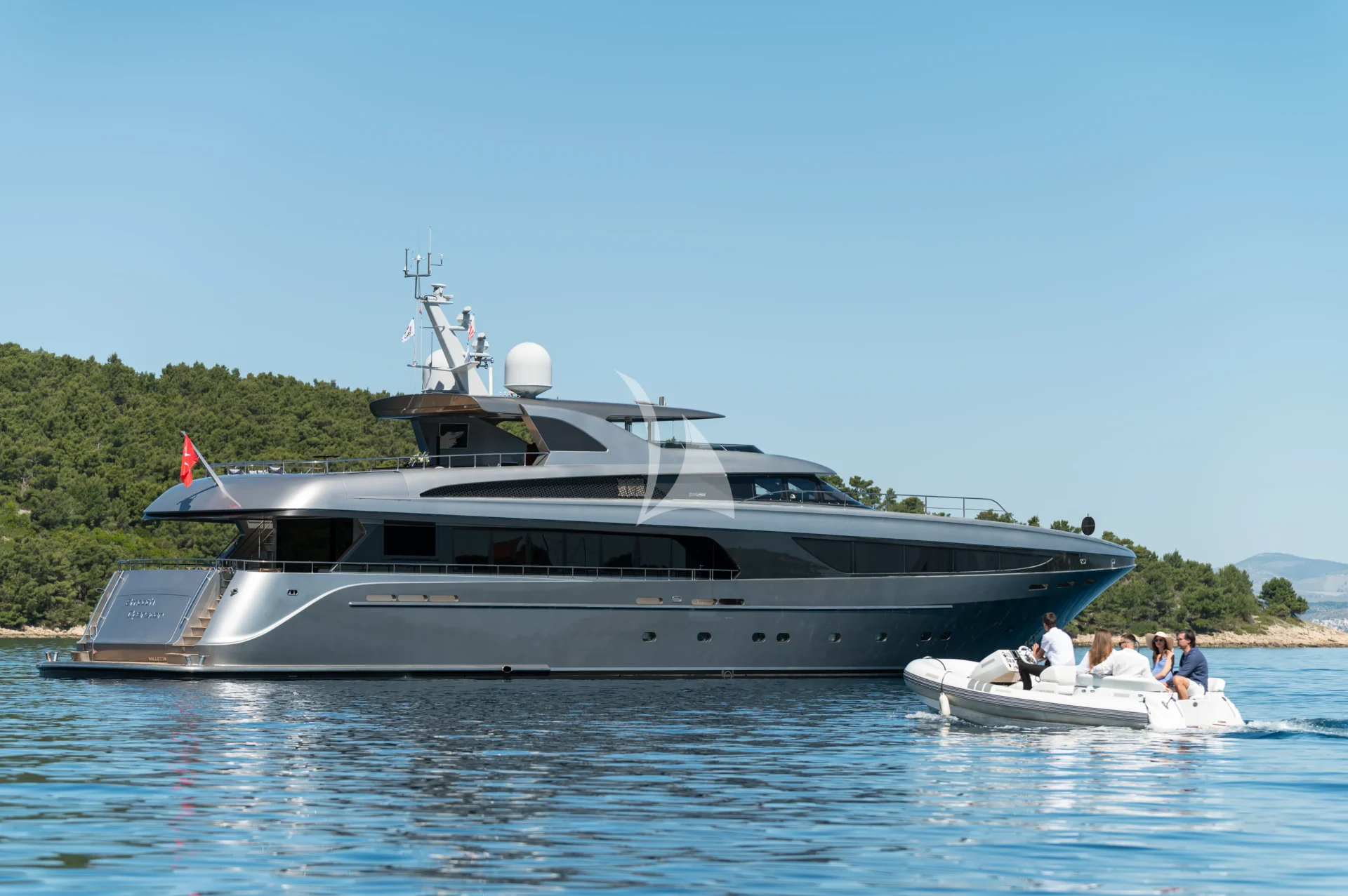 SMOOTH OPERATOR Charter Yacht