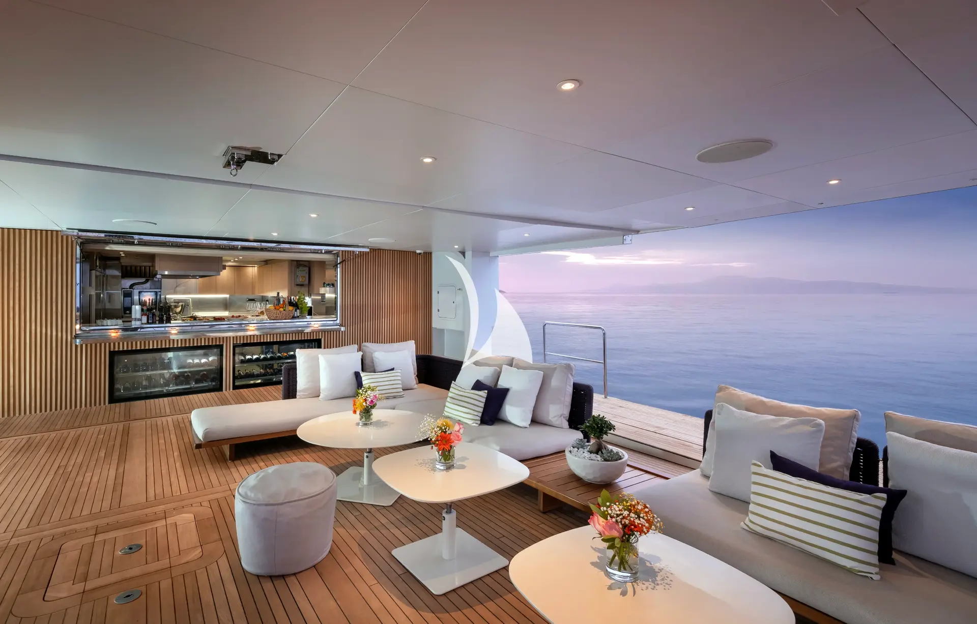 MY EDEN Charter Yacht