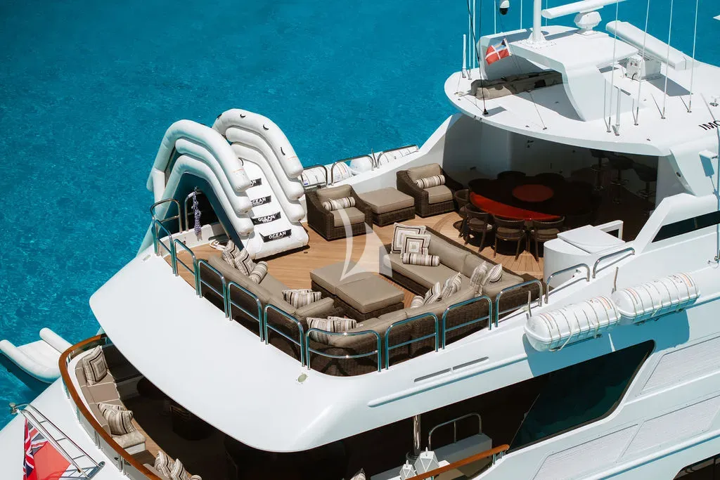 OCEAN CLUB Charter Yacht