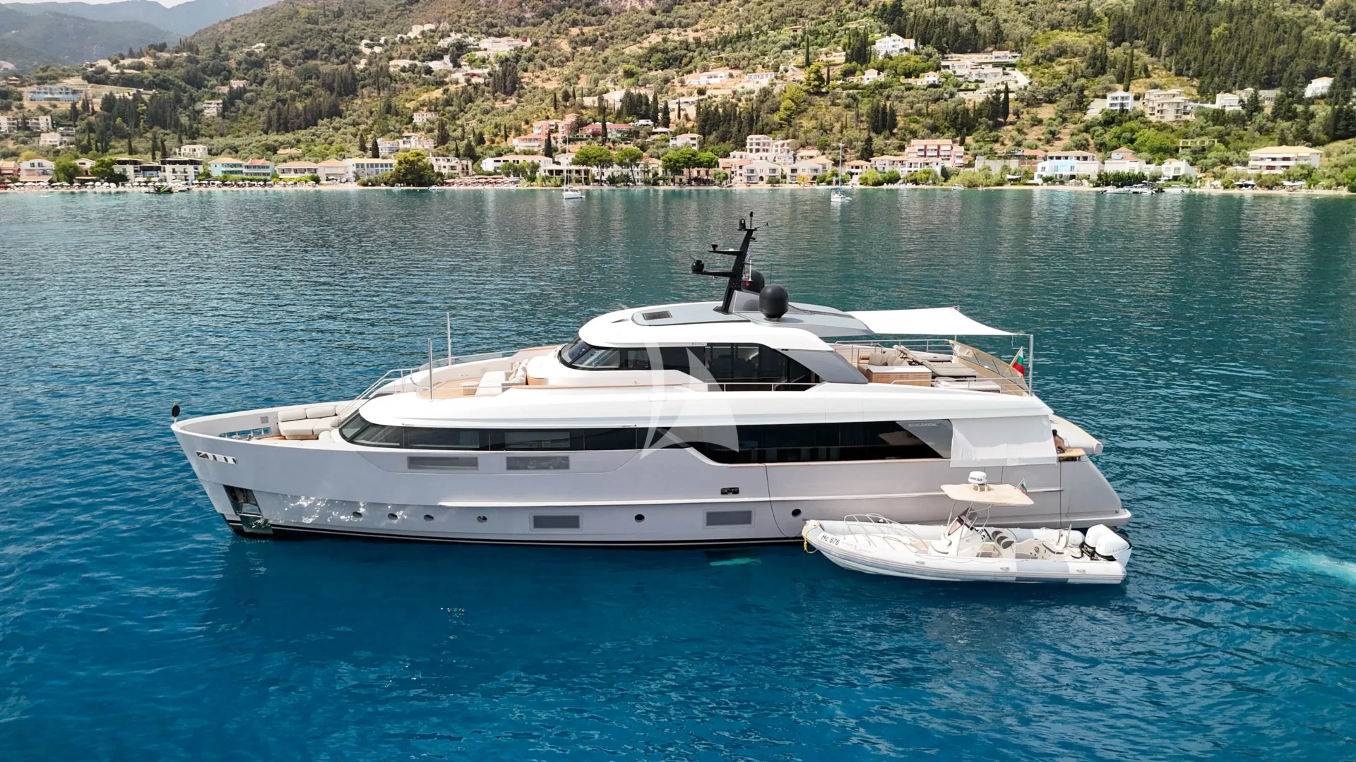 FLORI Charter Yacht