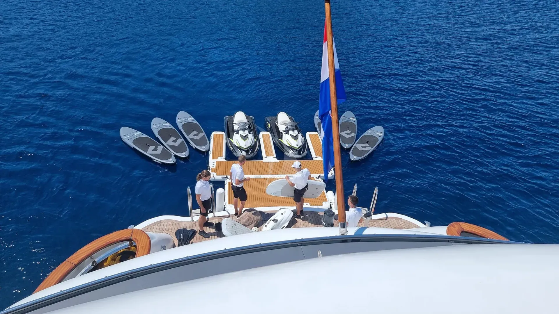 BLACK SWAN Charter Yacht