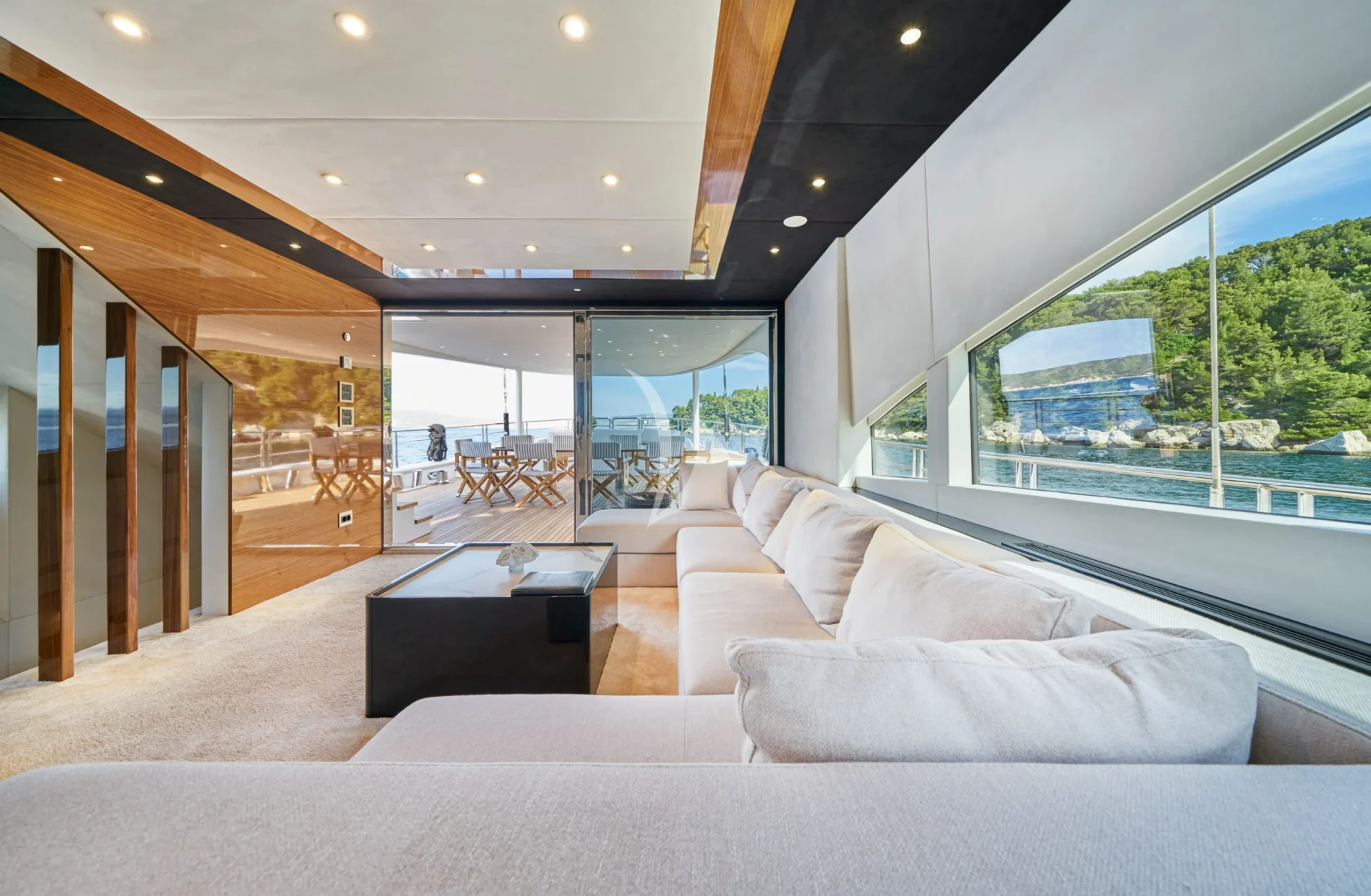 ACAPELLA Charter Yacht