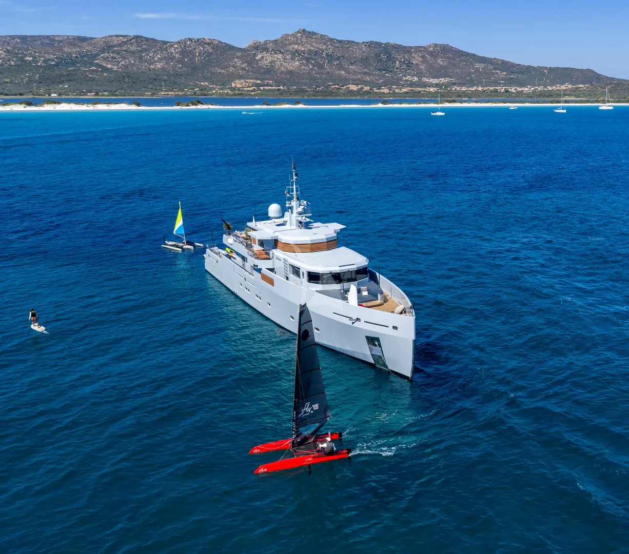 CALADAN Charter Yacht
