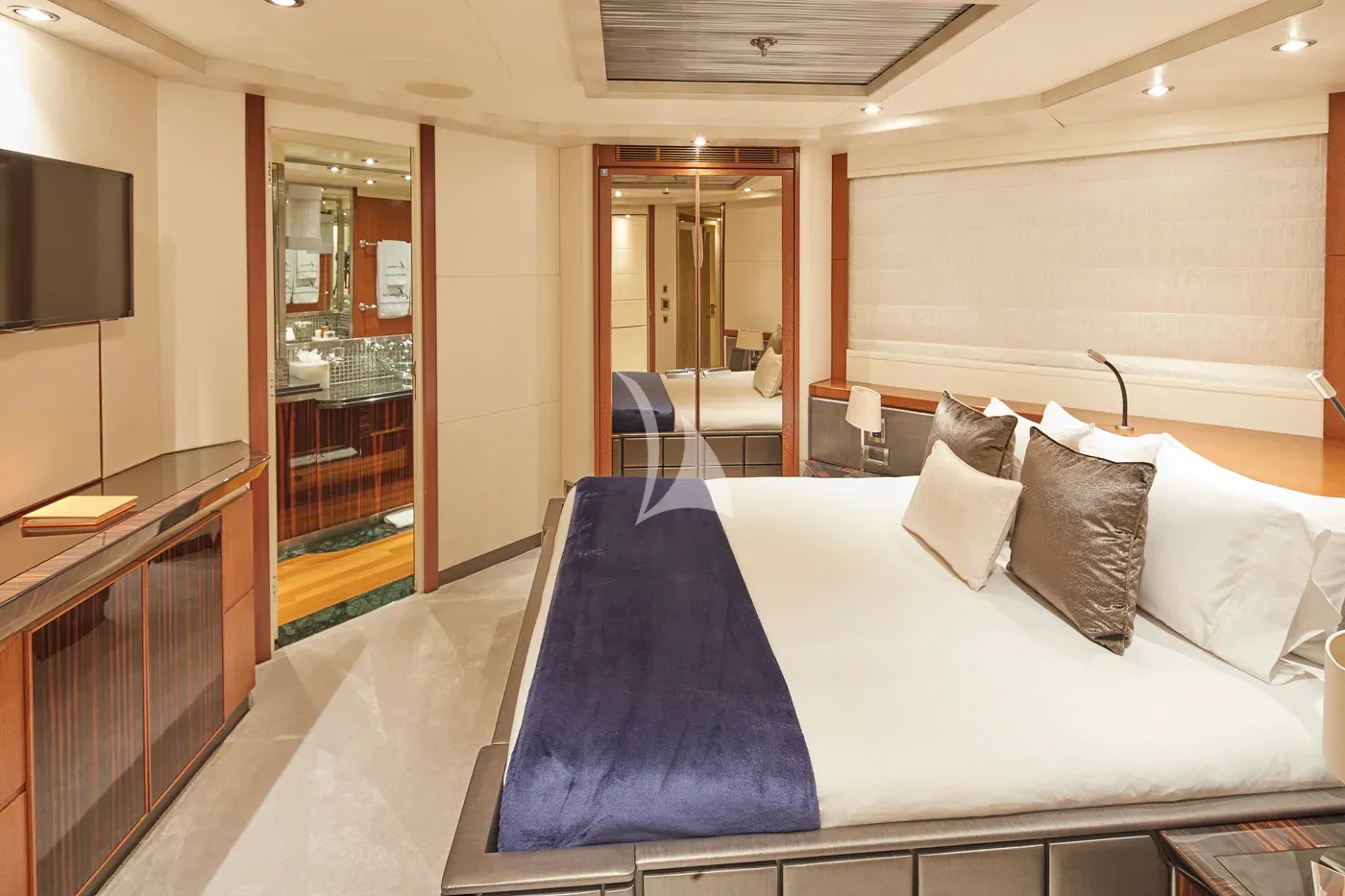 Aquanova Charter Yacht