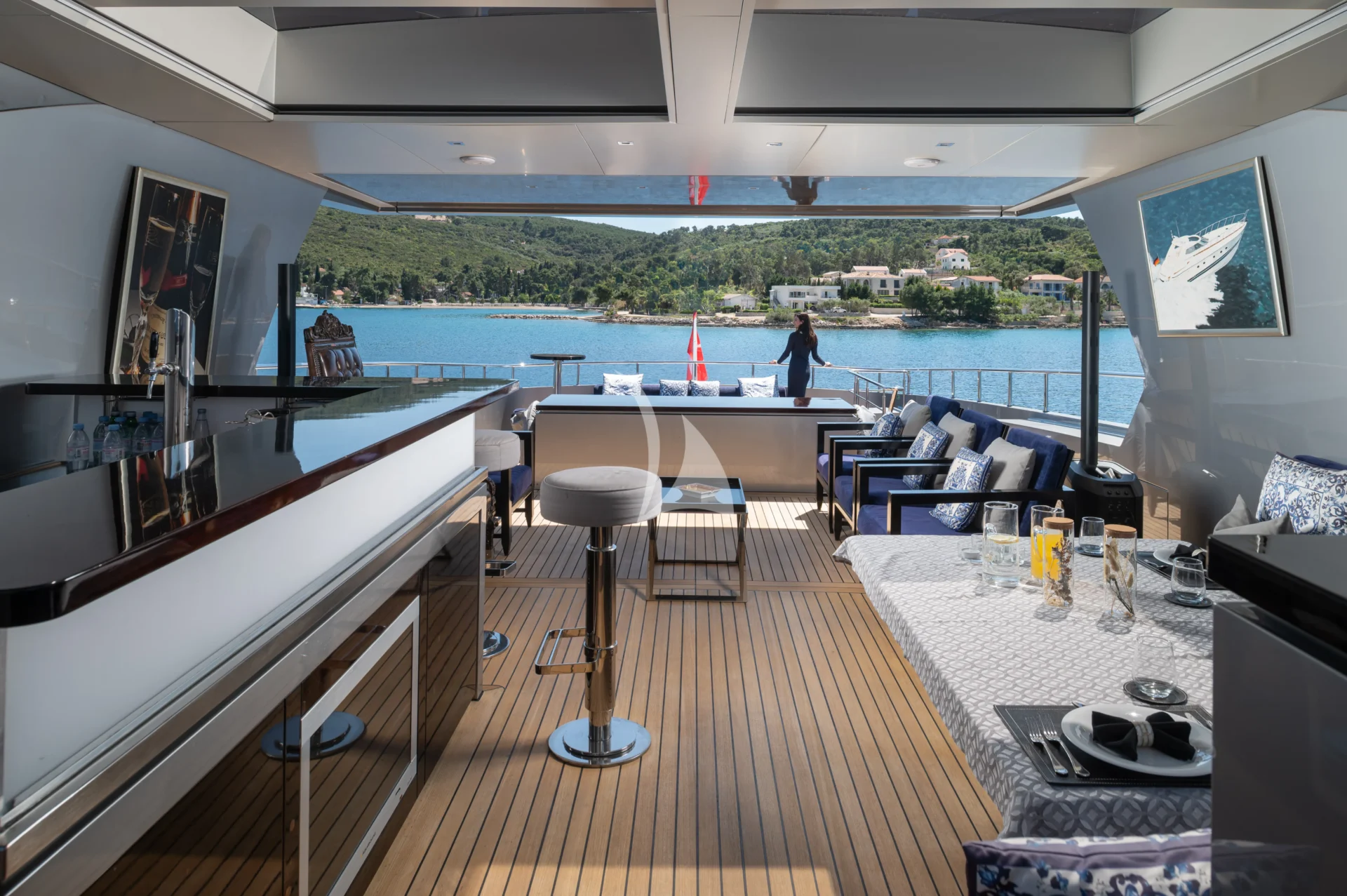 SMOOTH OPERATOR Charter Yacht