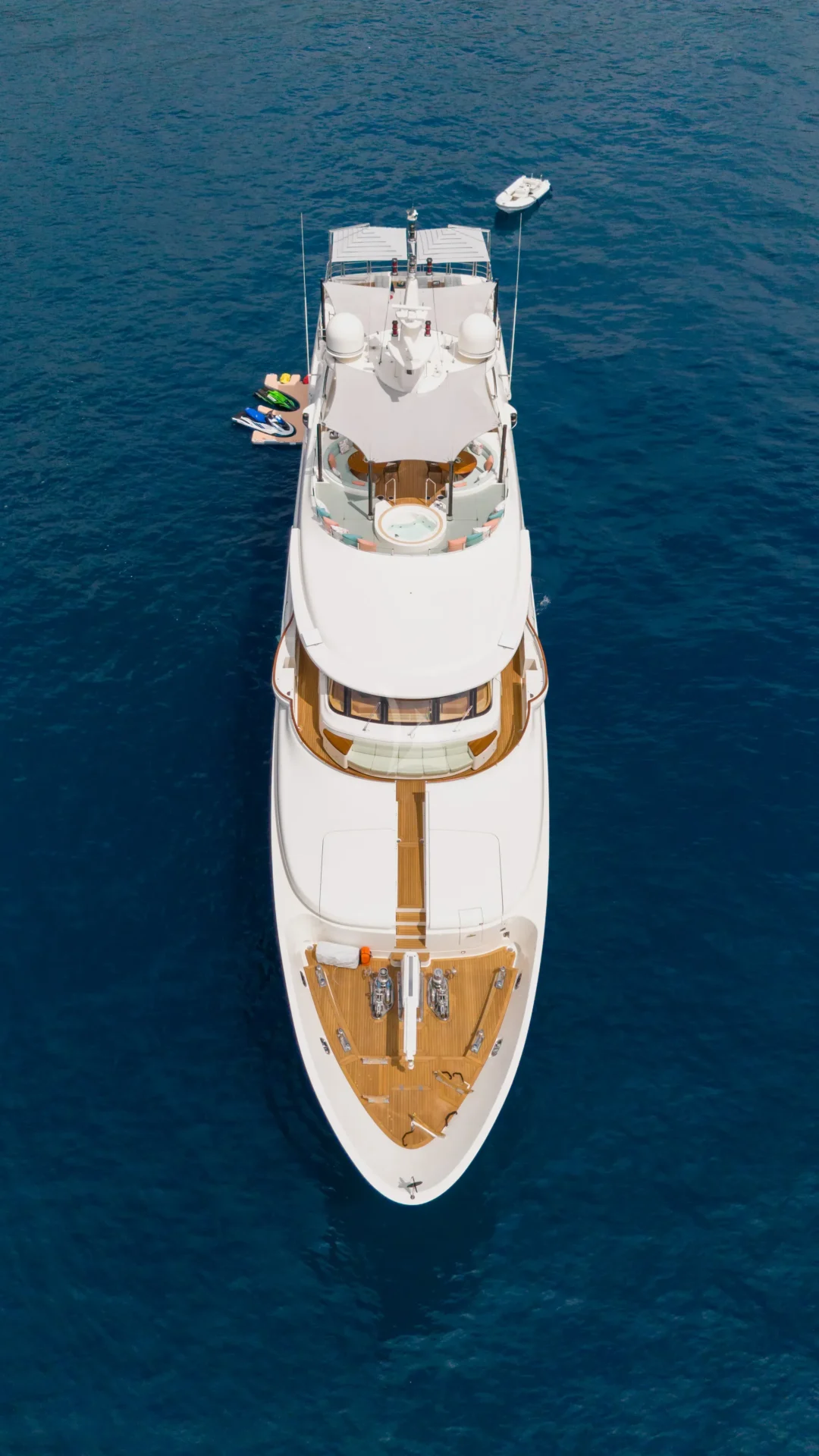 HANA Charter Yacht