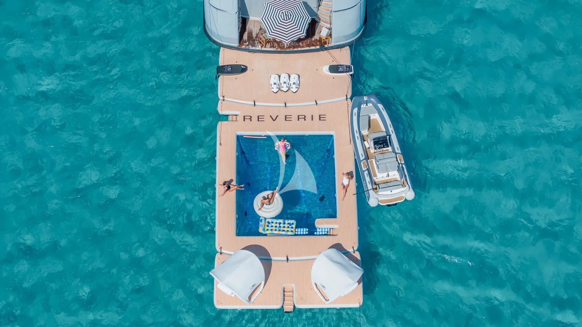 REVERIE Charter Yacht