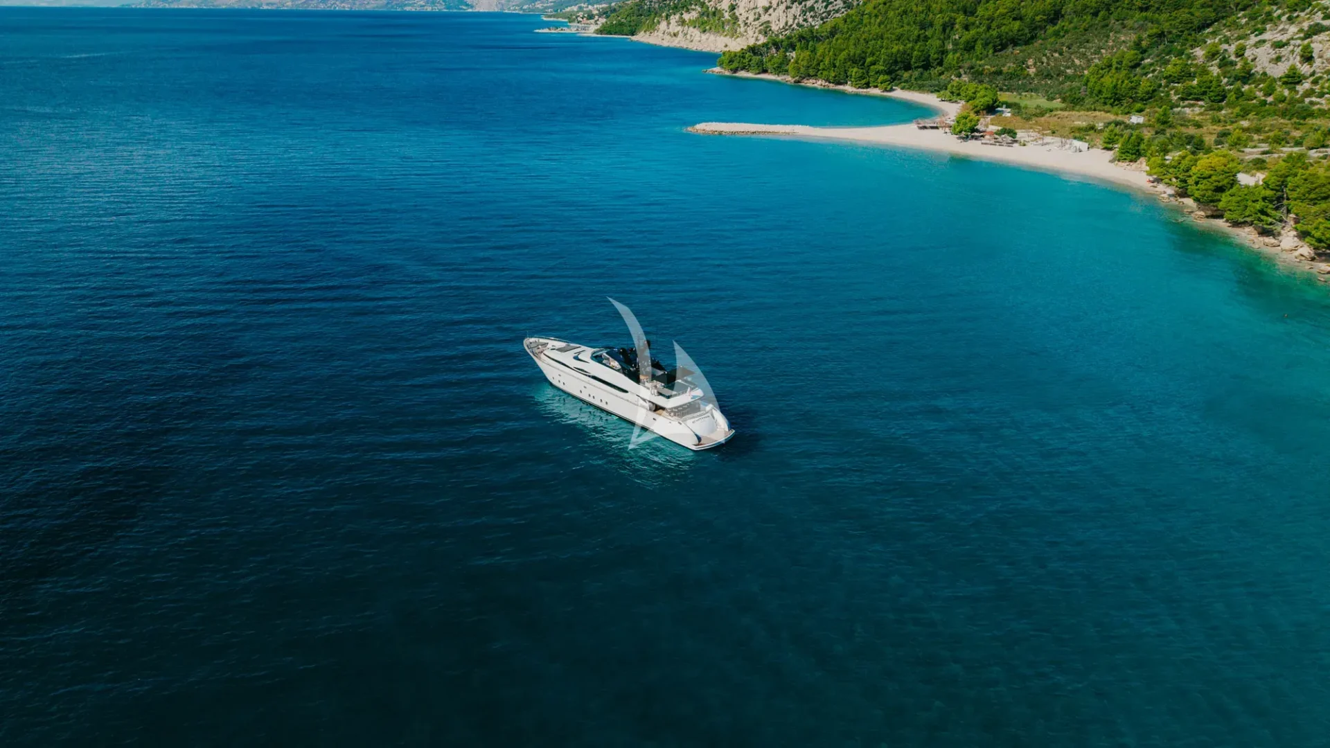 Cynthia Charter Yacht